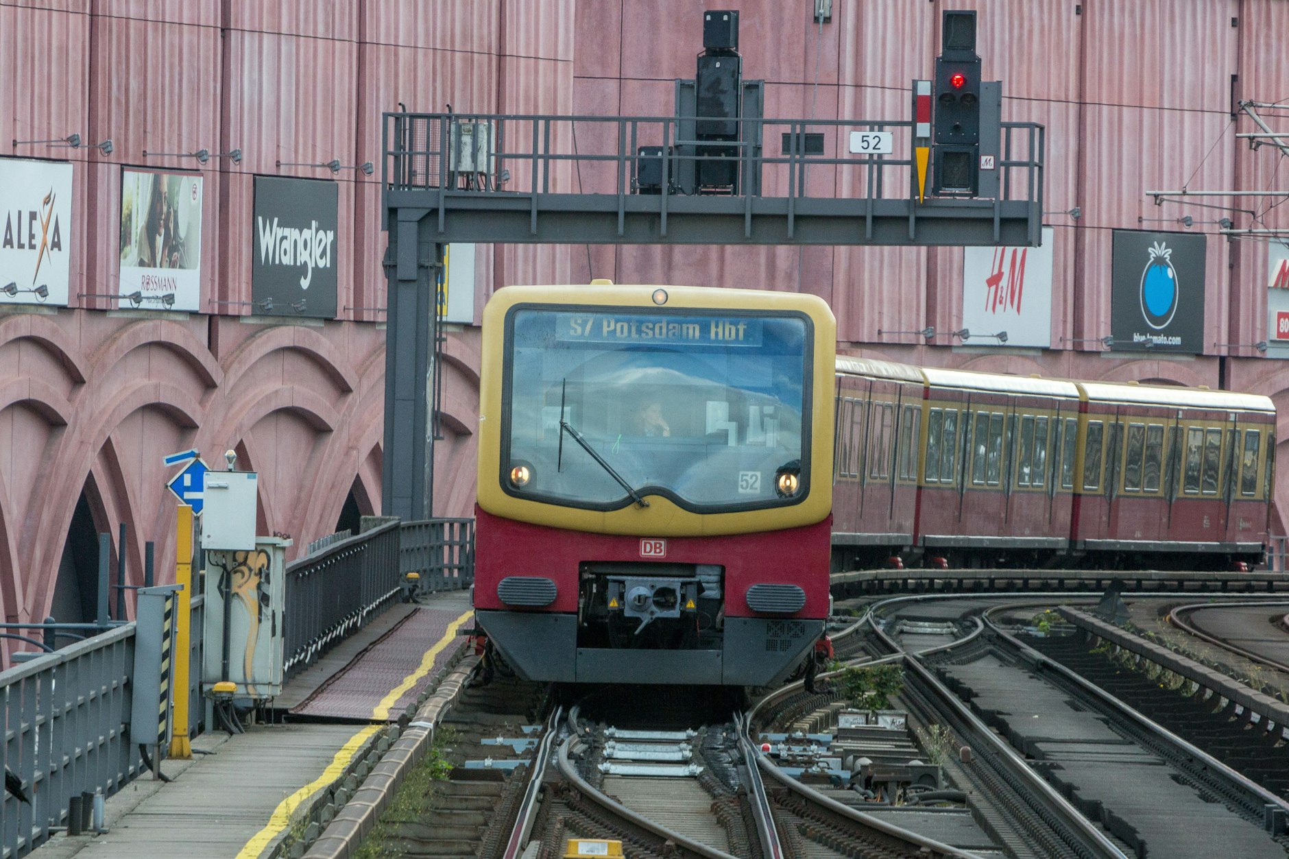 Unter anderem die S7 ist am Donnerstagabend unterbrochen.