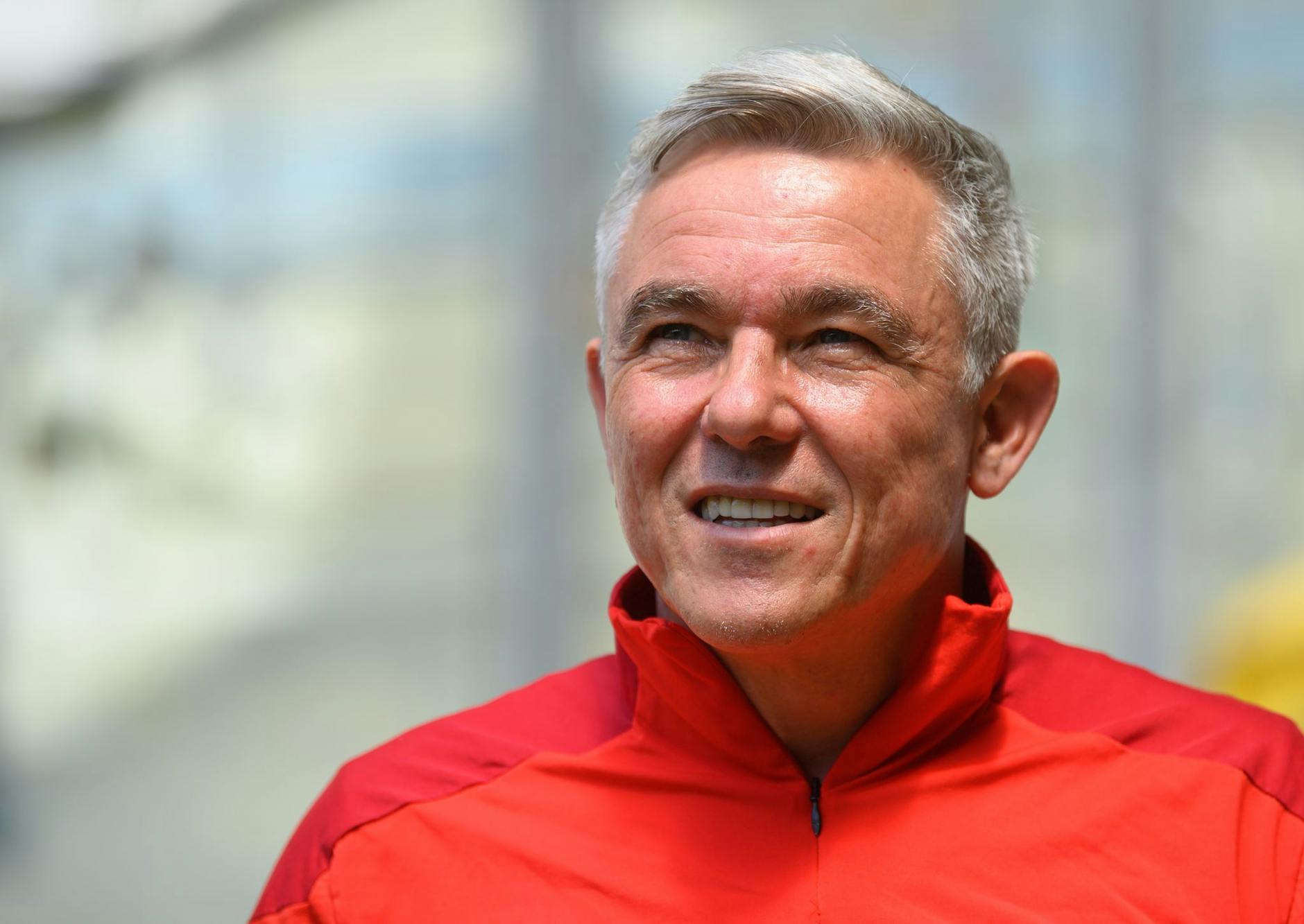 ARCHIV - Spielte einst mit Hansi Flick beim 1. FC Köln: Olaf Janßen. pa