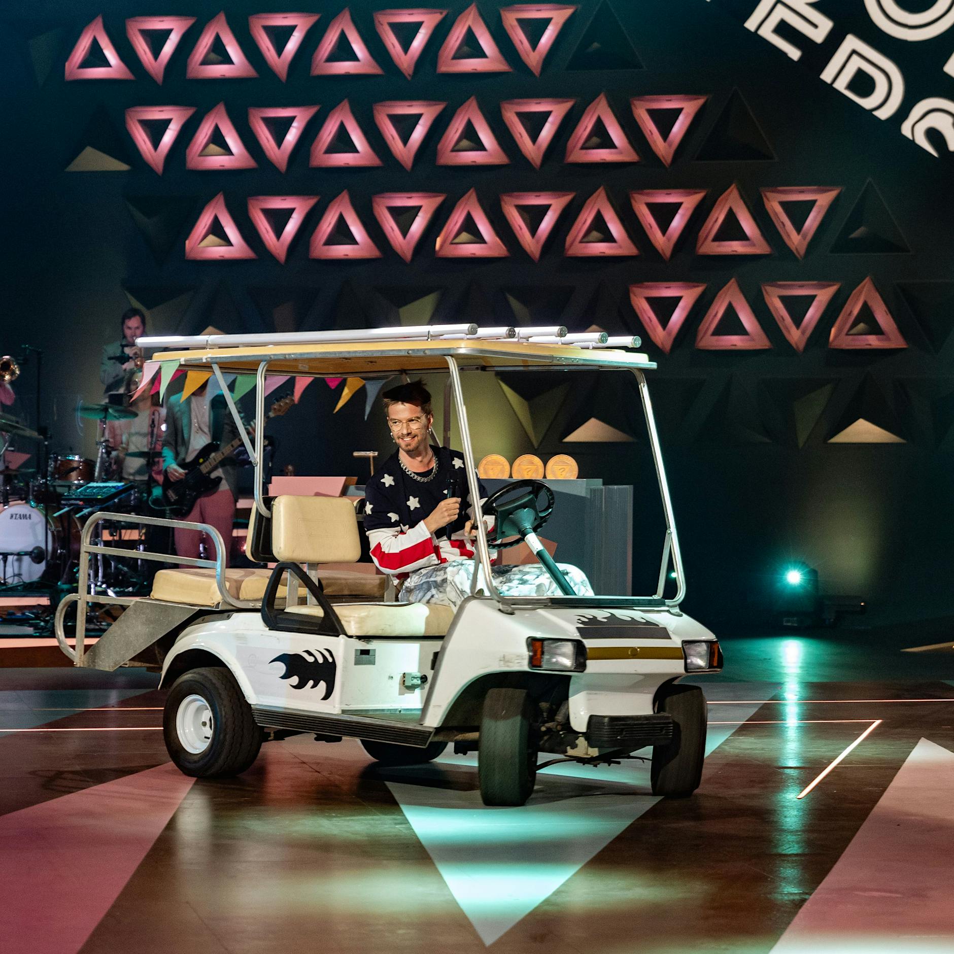 Mega-Schummel bei „Wer stiehlt mir die Show?“: DAS geht zu weit – so reagiert Joko Winterscheid