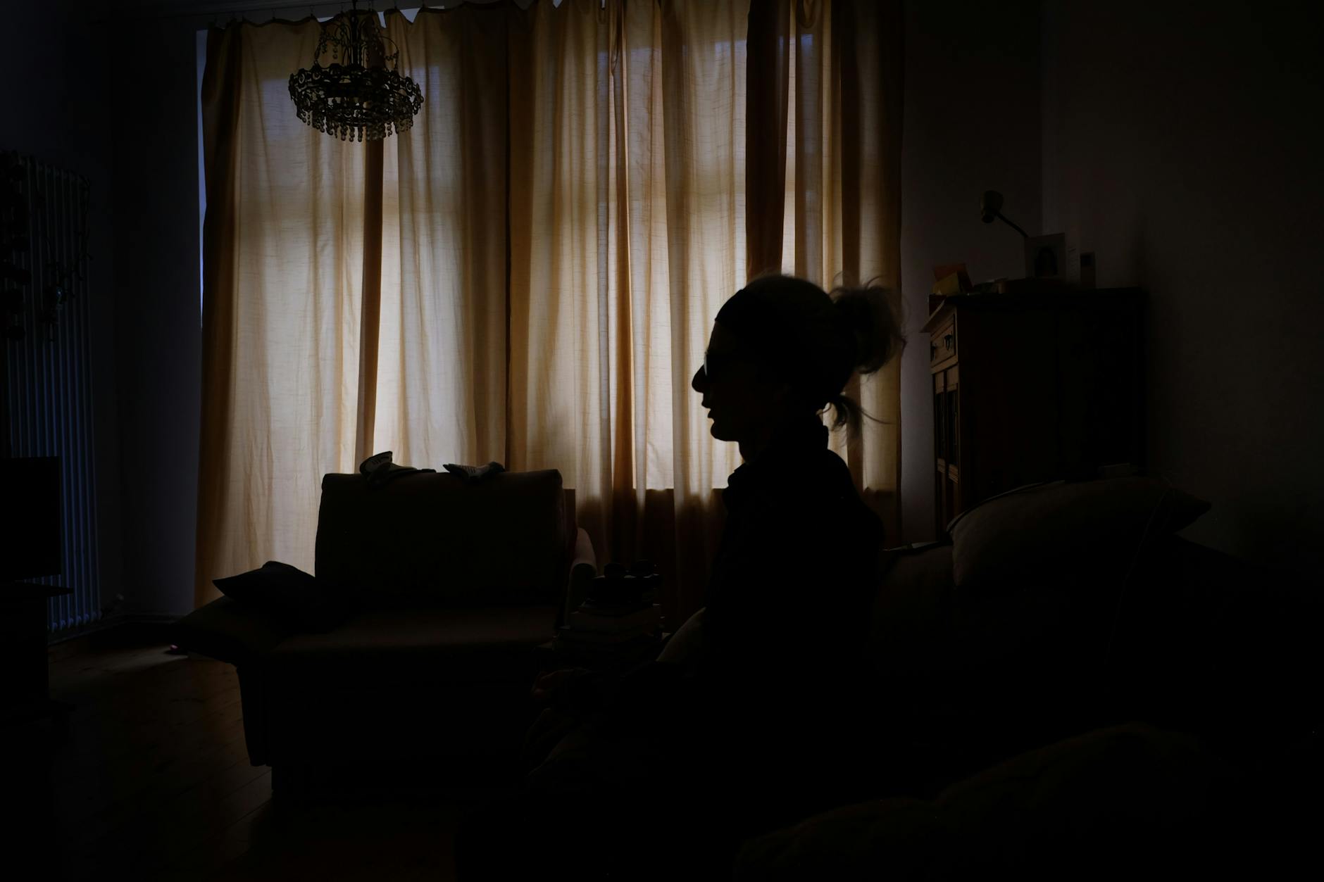 Dunkelheit und Stille: Licht und laute Geräusche sind für Fatigue-Patienten oft unerträglich.