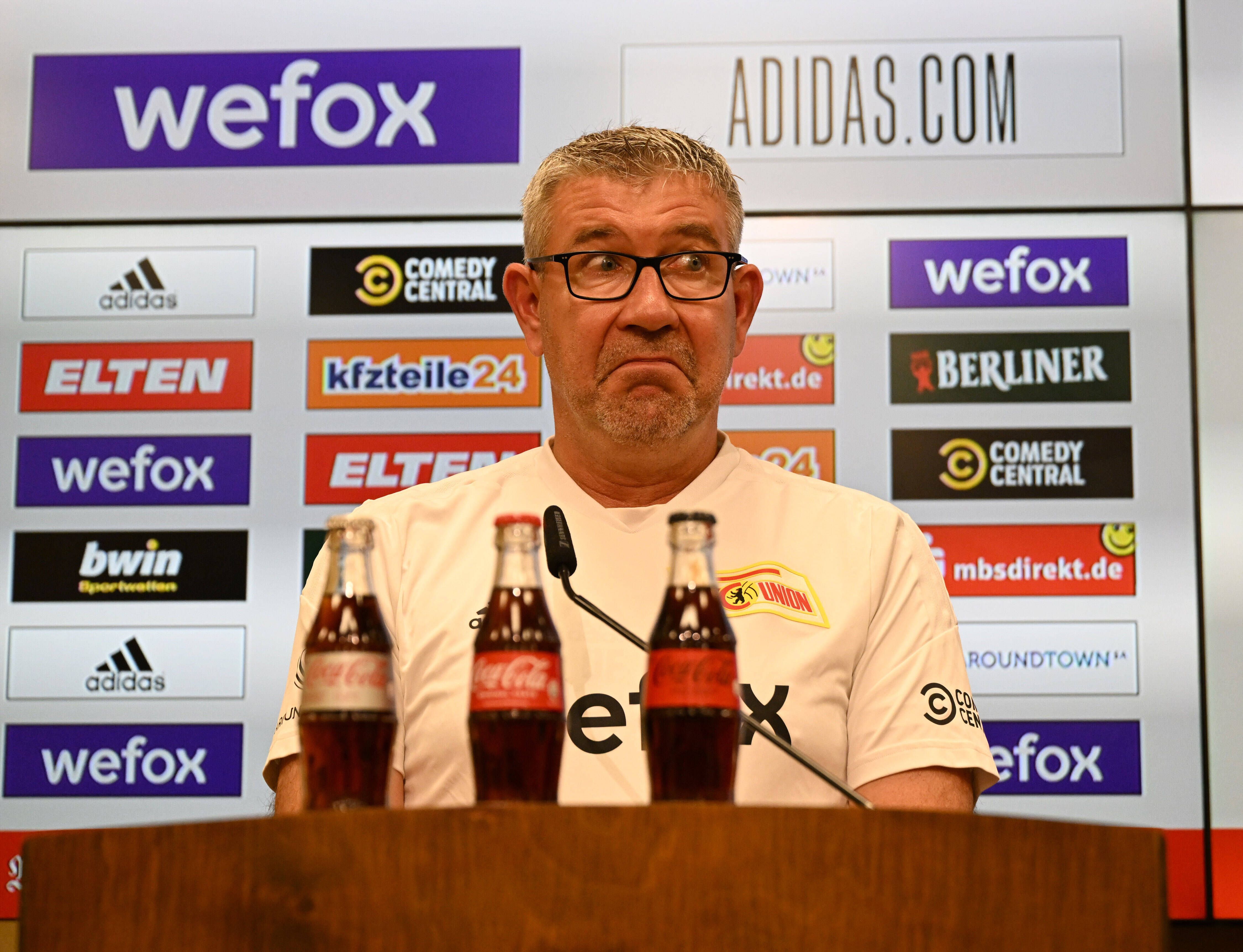 Alles schon fix? Urs Fischer lässt sich beim Thema Vertragsverlängerung beim 1. FC Union nicht locken