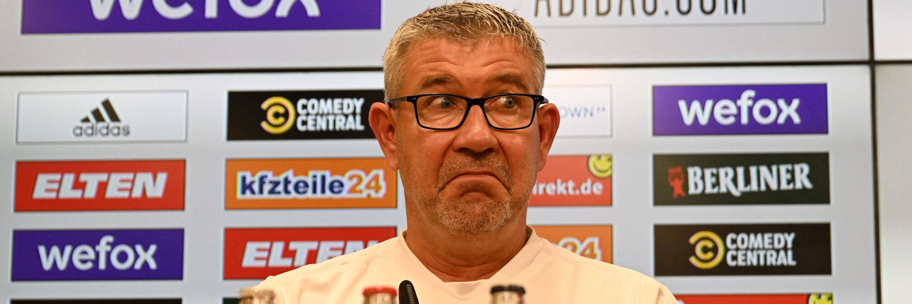 Ist das sein Pokerface? Trainer Urs Fischer kann sich vorstellen, seinen Vertrag beim 1. FC Union zu verlängern.