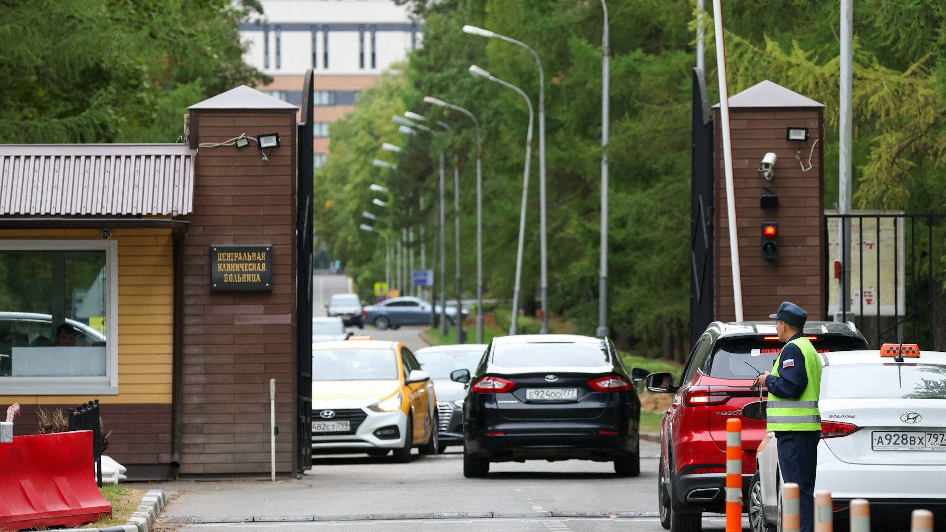 Im Moskauer Zentralkrankenhaus wurde Maganow behandelt, nachdem er aus dem Fenster stürzte.