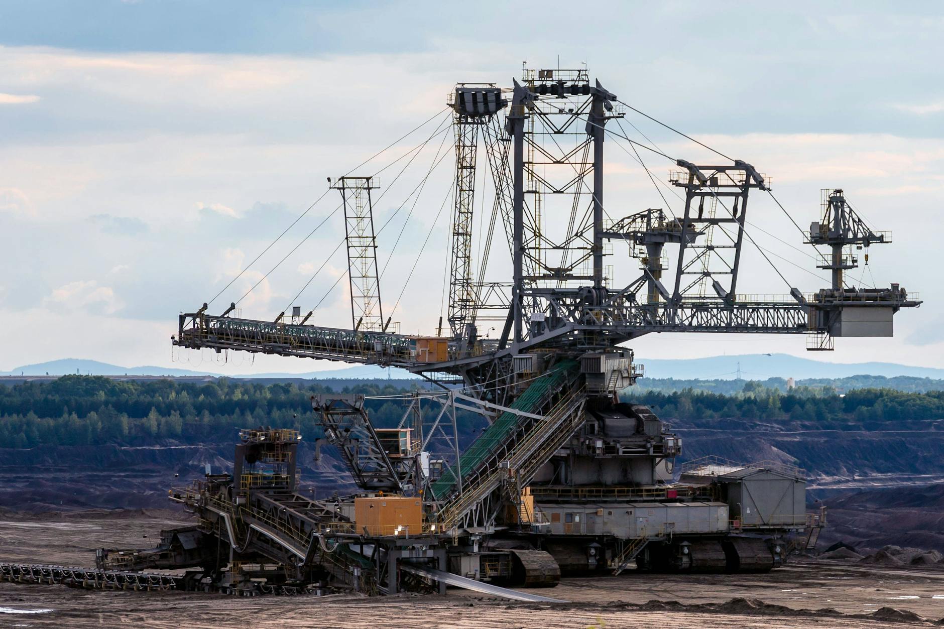 Ein Braunkohlebagger in Trebendorf