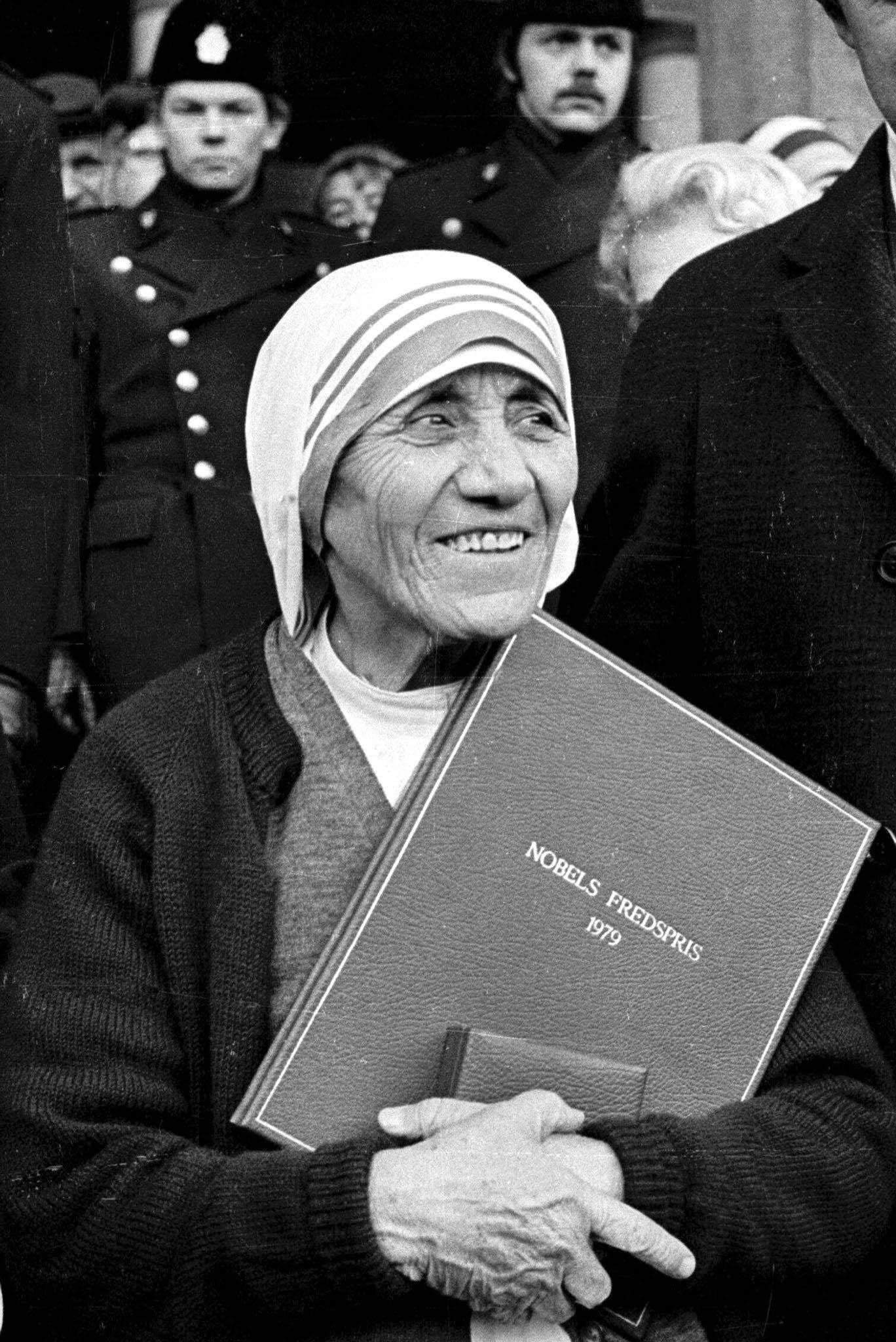 Heilig, Aber Umstritten: Vor 25 Jahren Starb Mutter Teresa