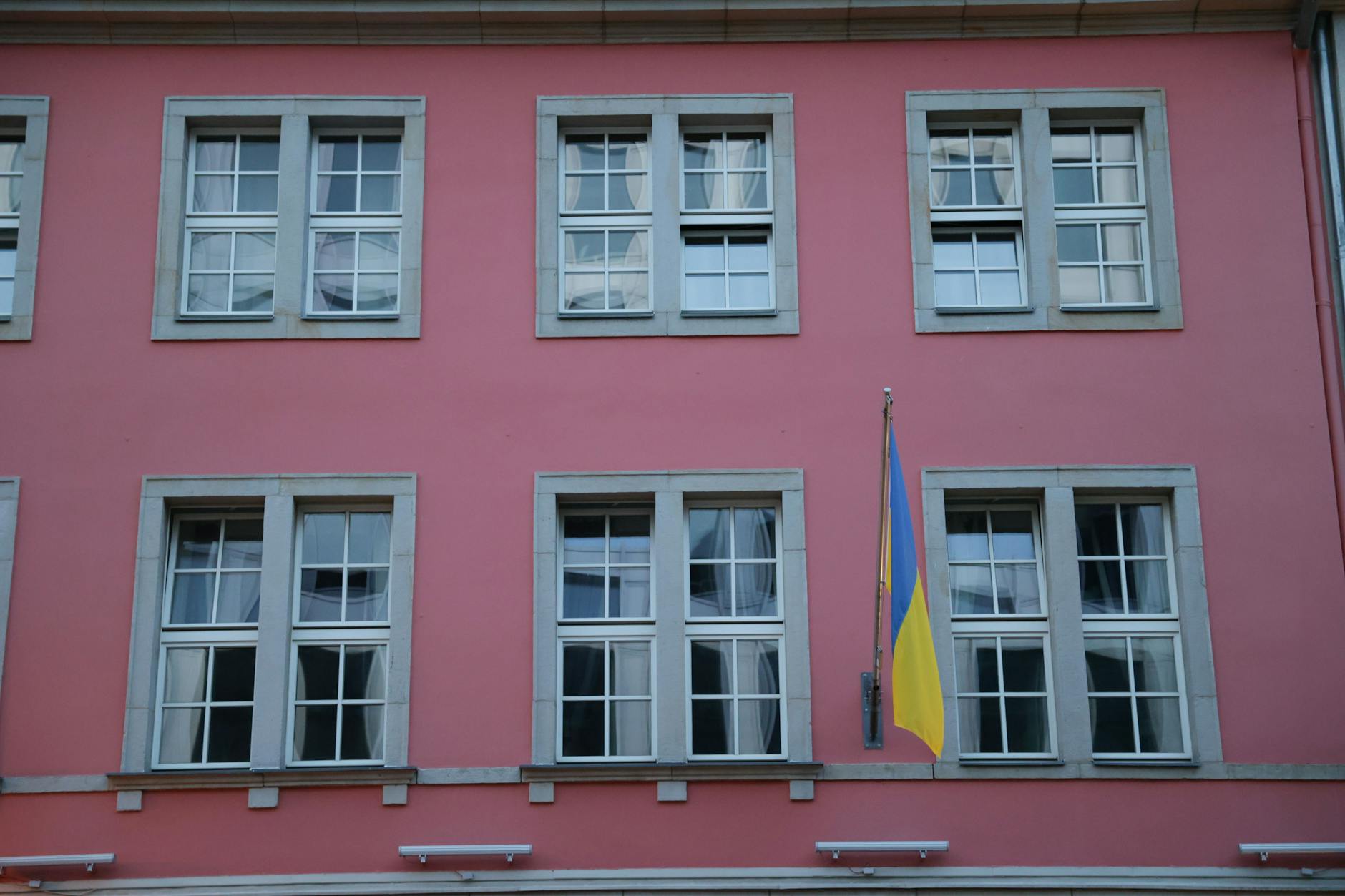 Blick auf die ukrainische Botschaft in Berlin