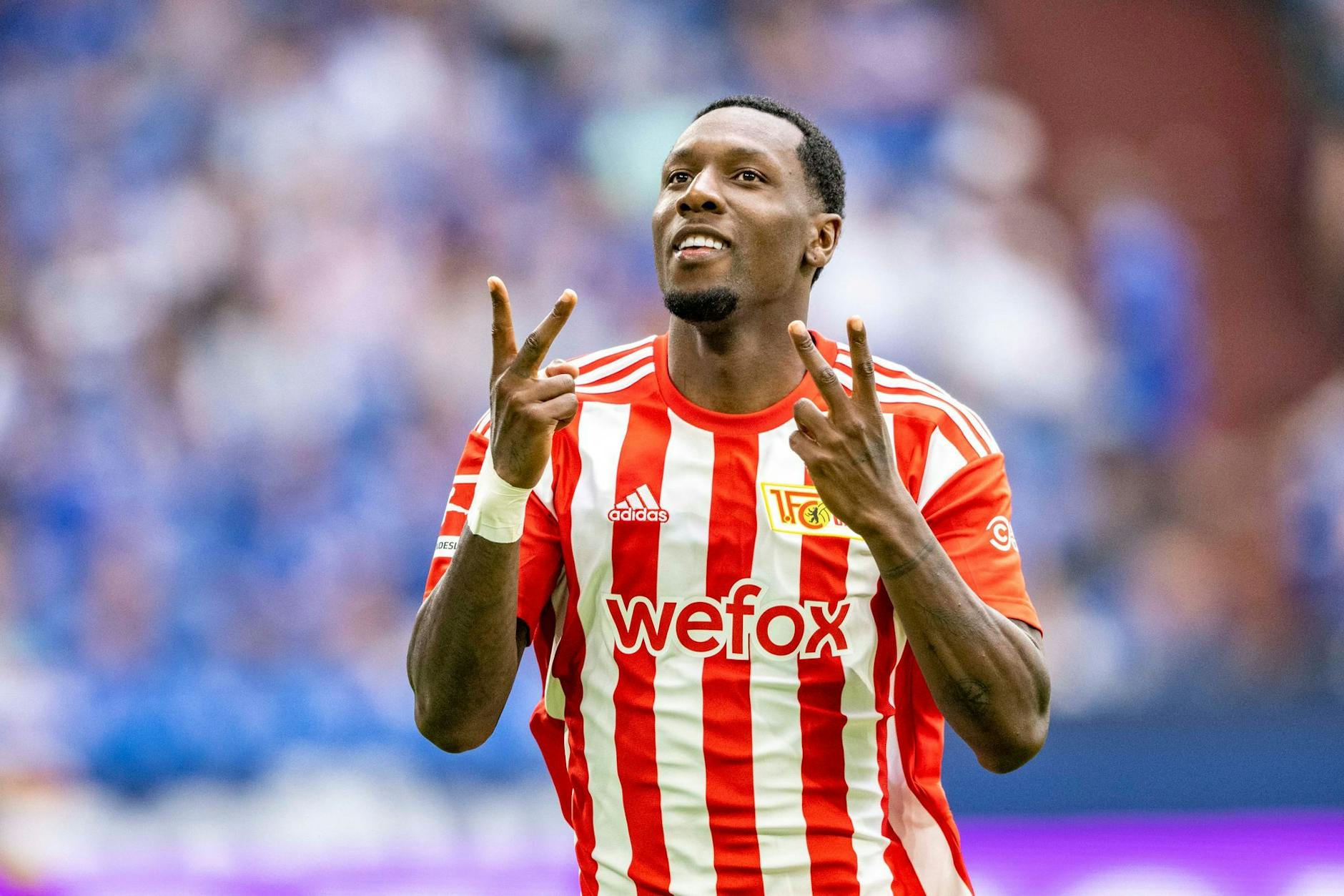 Sheraldo Becker lässt die Eisernen jubeln. Durch seien fünften Saisontreffer spielte der 1. FC Union 1:1 gegen den Fc Bayern. 