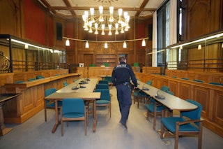 Sie verhandeln gegen Drogendealer: Berliner Richterinnen wegen Bedrohung unter Polizeischutz