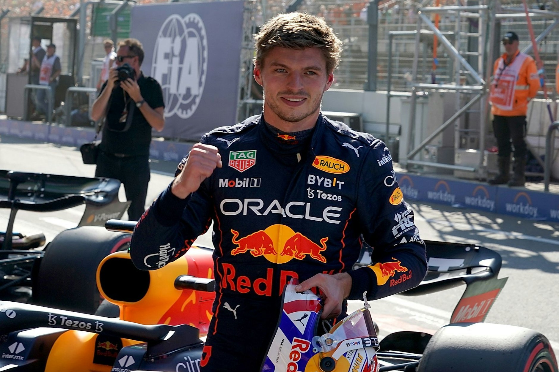 Max Verstappen hat nach seinem Heimsieg besonders gut lachen.