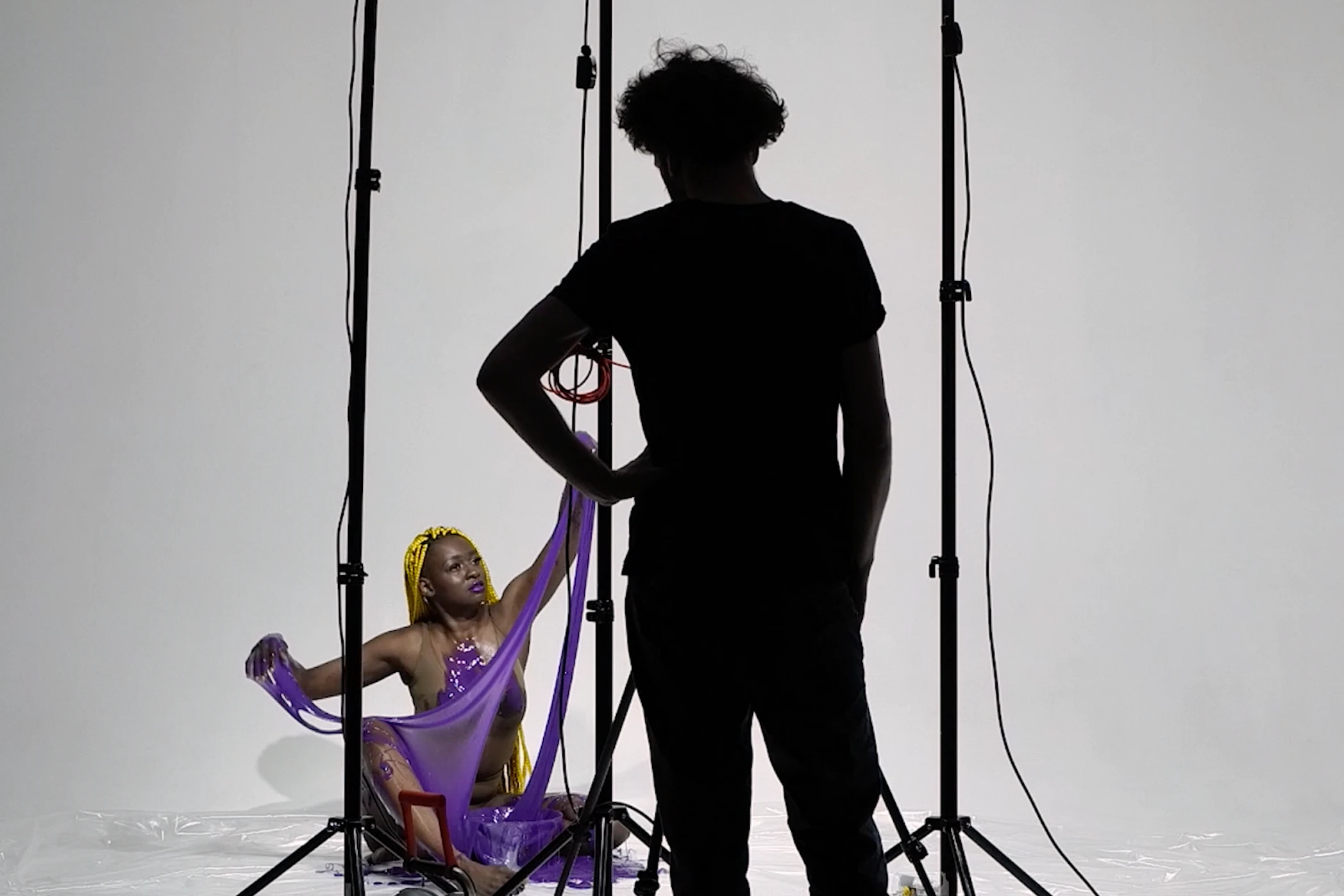 Die Musikerin und Aktivistin Achan Malonda: Screenshot aus dem jüngsten Musikvideo „Sexlied“.