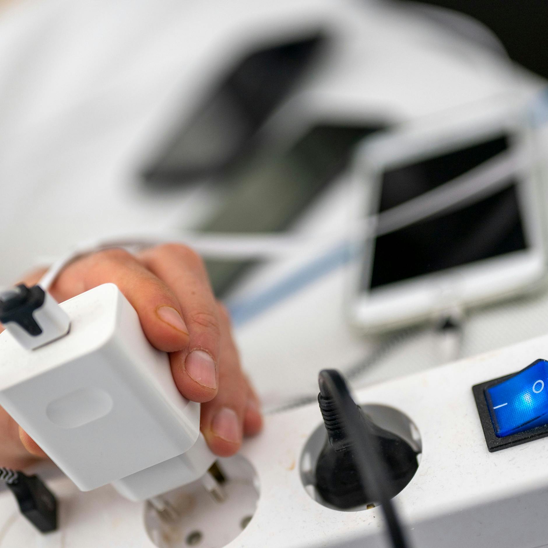 Was bringt das Entlastungspaket? So sparen Familien 350 Euro beim Strom