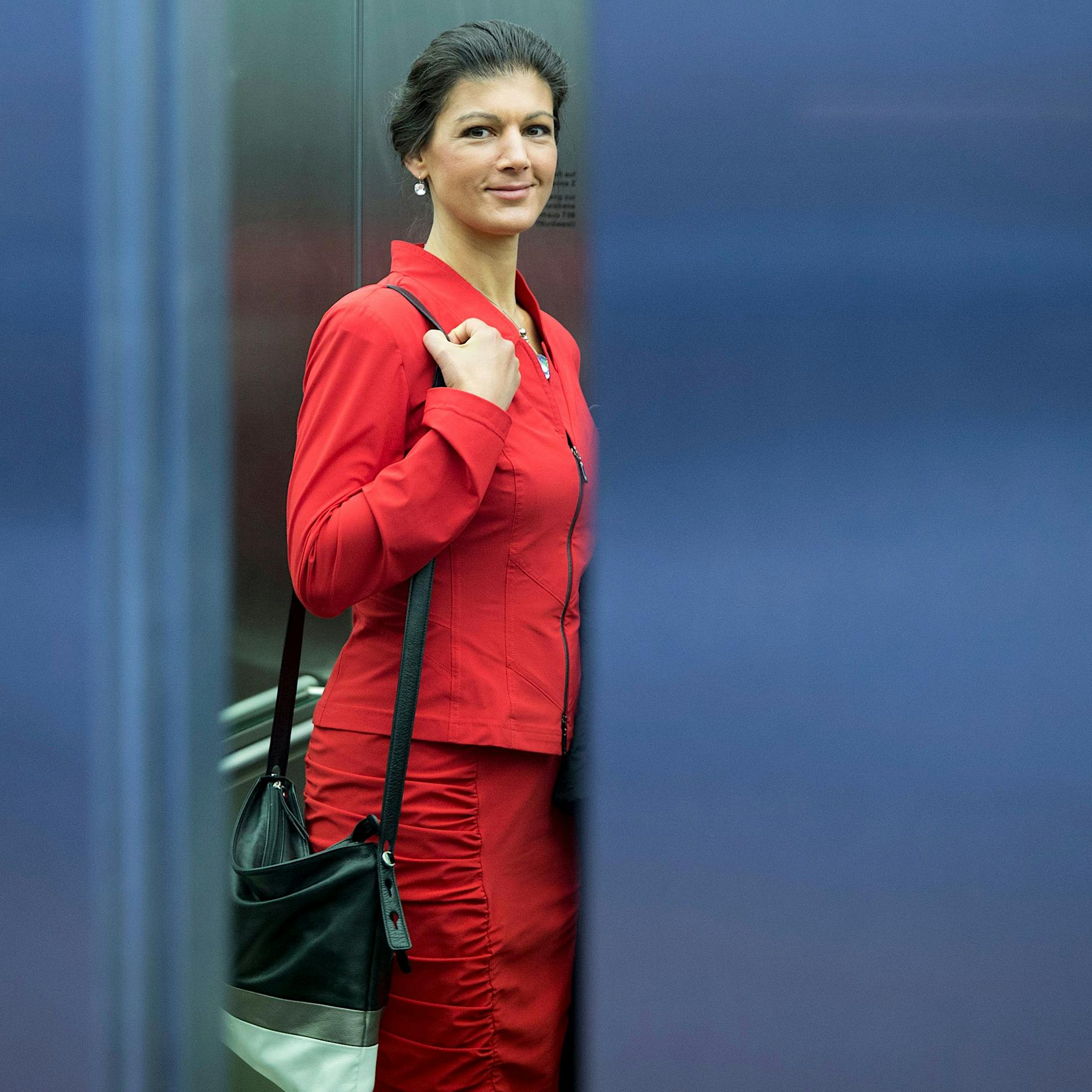 Links blinken, rechts abbiegen: Wird Sahra Wagenknecht jetzt Bundeskanzlerin?