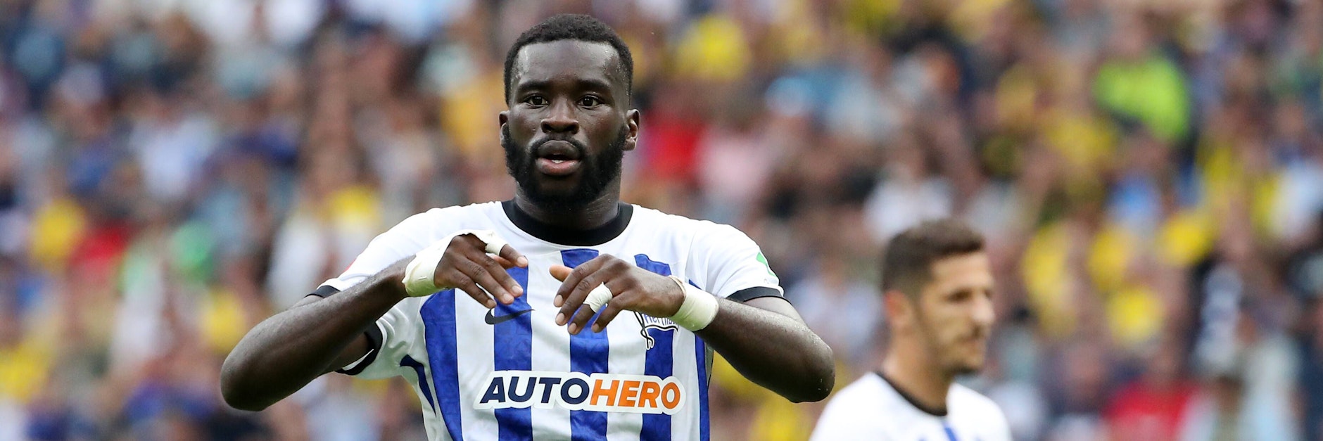 Herthas neuer Stürmer Wilfried Kanga (24) will am Sonnabend gegen Bayer Leverkusen endlich sein erstes Saisontor schießen.