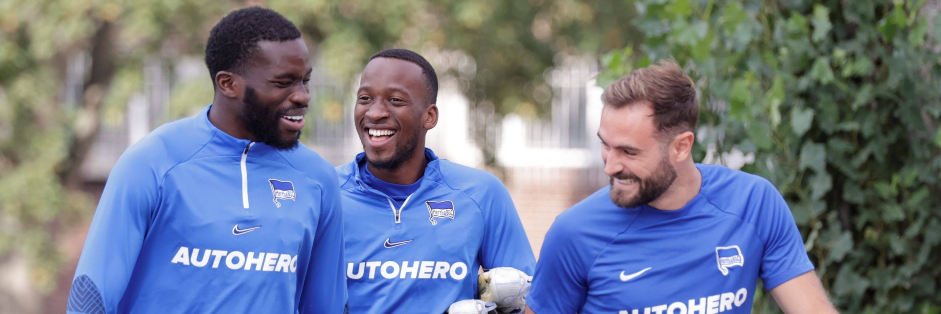 Bei Hertha wird französisch gesprochen: Wilfried Kanga (l.) mit seinem Landsmann Lucas Tousart (r.) und Belgiens Dodi Lukebakio.&nbsp;