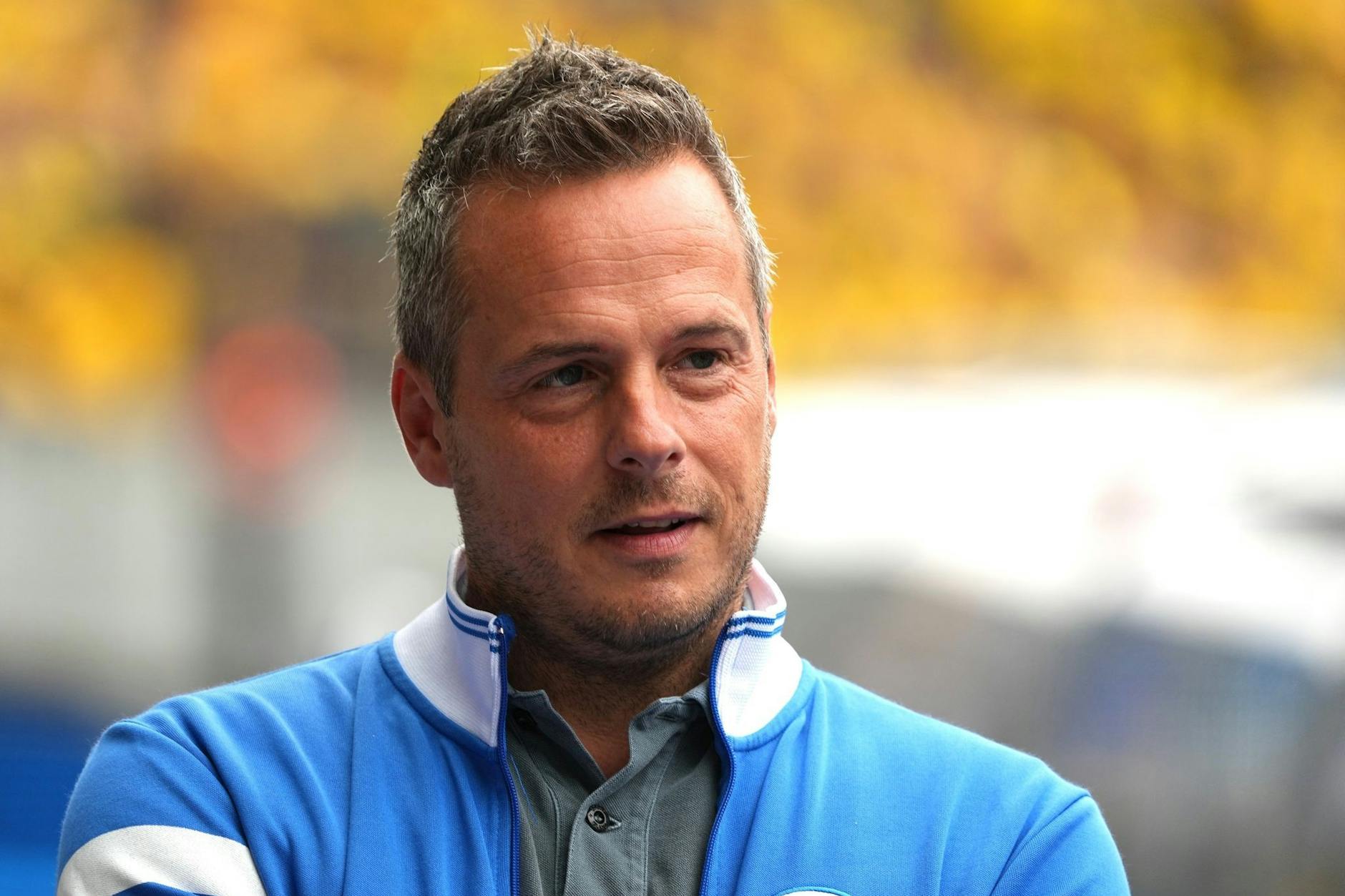 Hertha-Präsident Kay Bernstein spendierte zum Geburtstag Döner für alle.