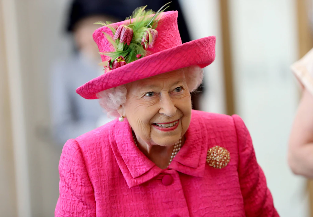 Sorge um Queen: Prinz Charles und William auf dem Weg zur britischen Königin