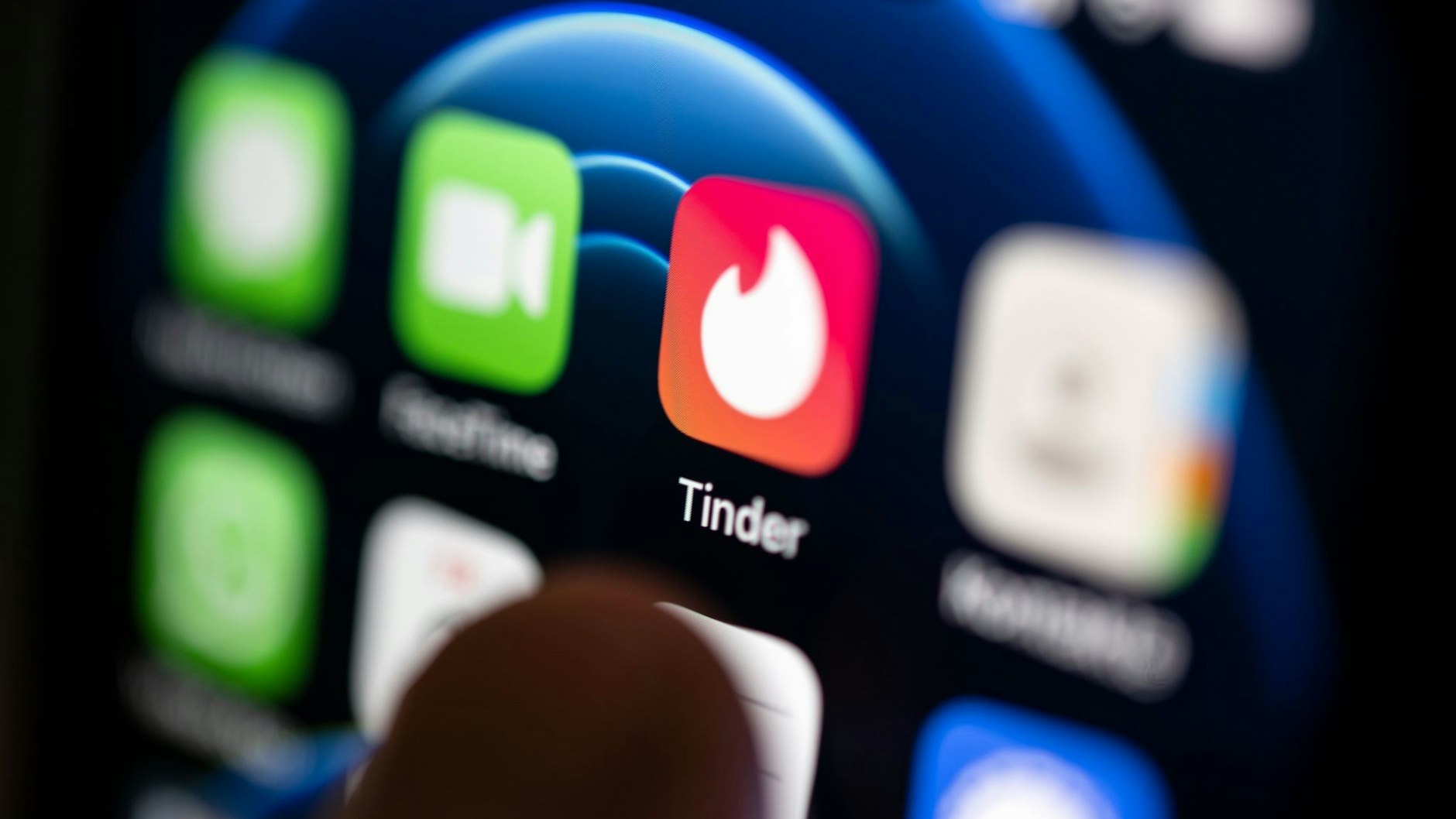 Die Dating-App Tinder war im Jahr 2013 gerade erfunden.
