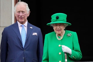 Drama um den Tod der Queen: Nur Prinz Charles und Prinzessin Anne waren in den letzten Stunden bei ihr
