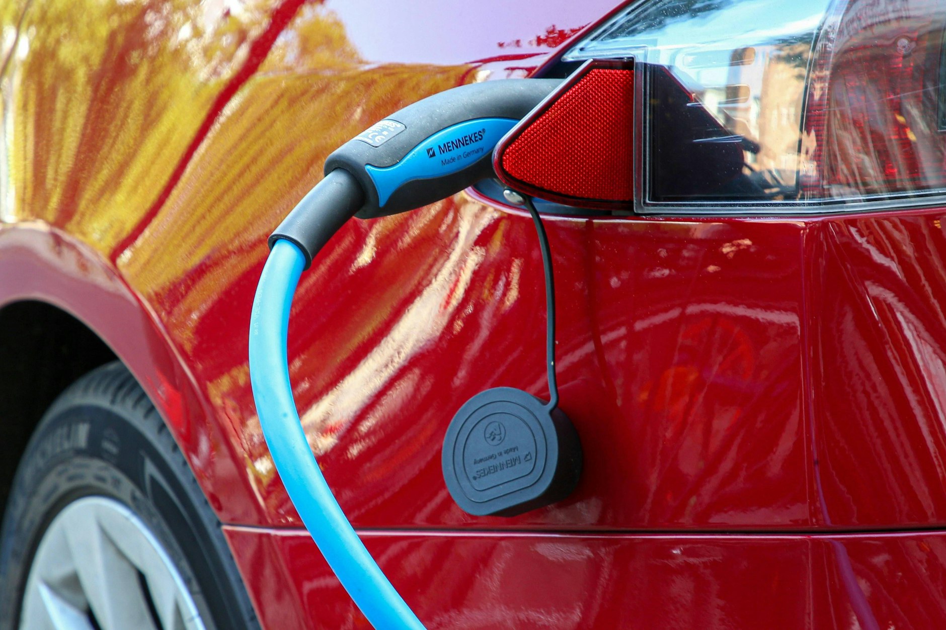 Rund 17.000 batterieelektrische Pkw sind in Berlin zugelassen.