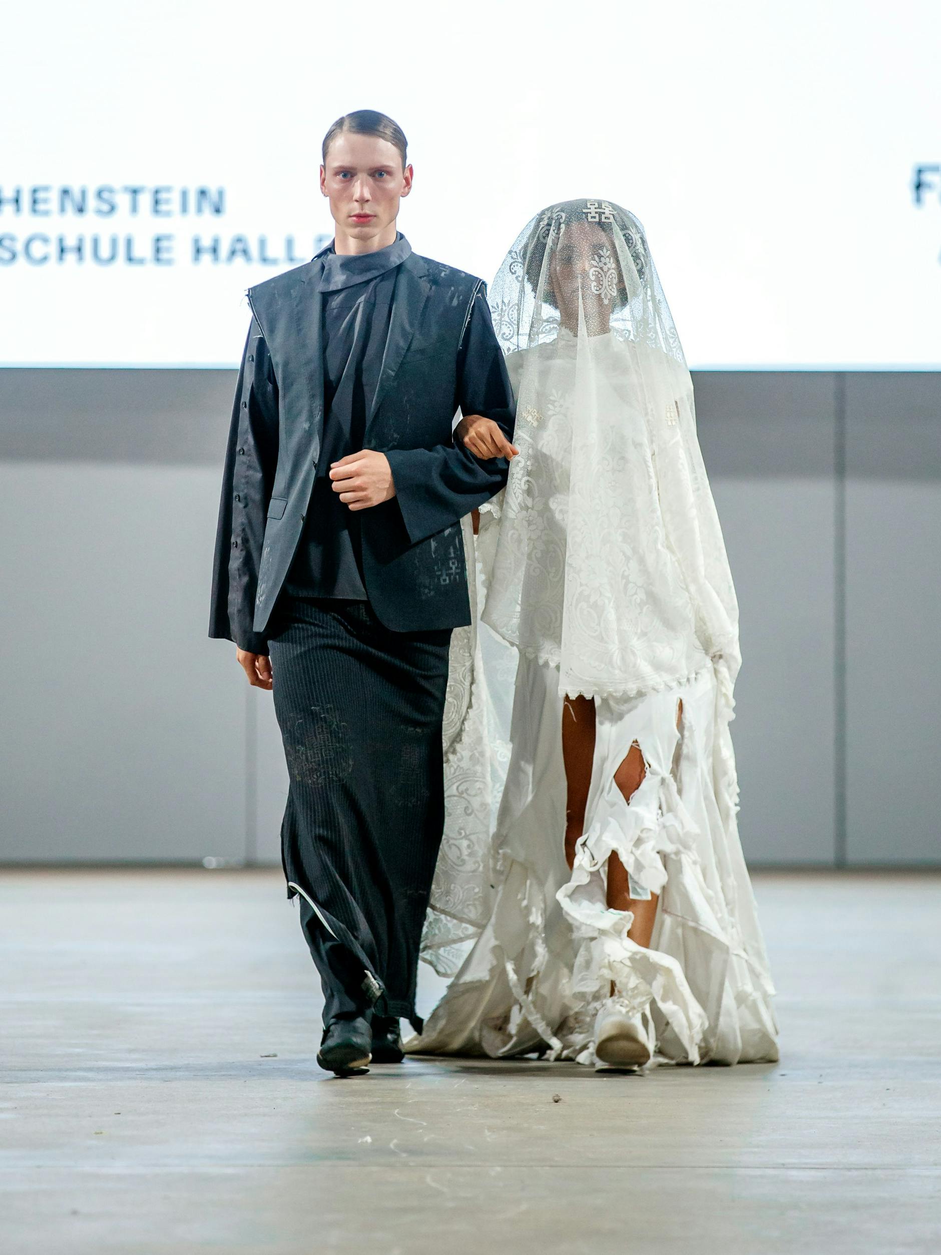 Der Hochzeitlook von Preisträgerin Nanyi Li war eines der Highlights der Neo.Fashion-Shows.
