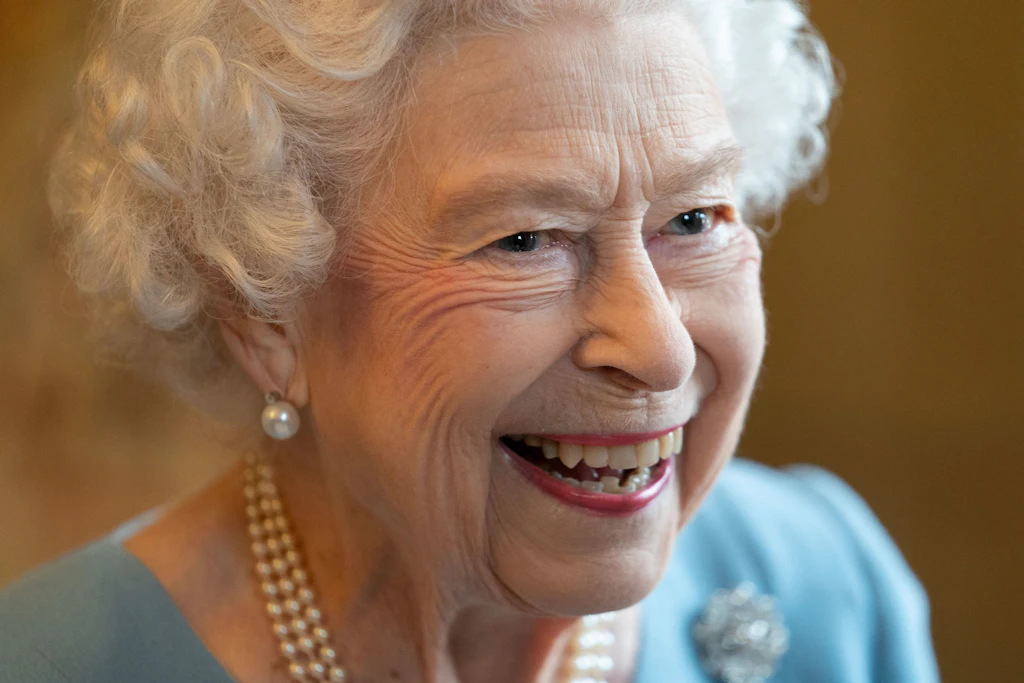 Skurrile Beileidsbekundung: Sex-Shop wirbt mit Tod der Queen