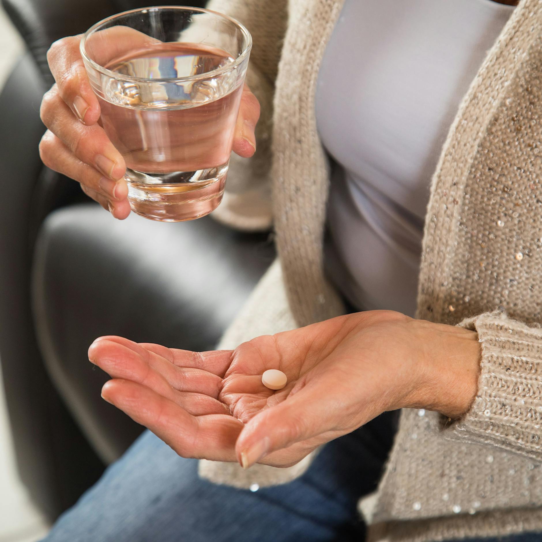 Schmerzmittel einnehmen: WARUM man nicht alle Tabletten zerteilen sollte