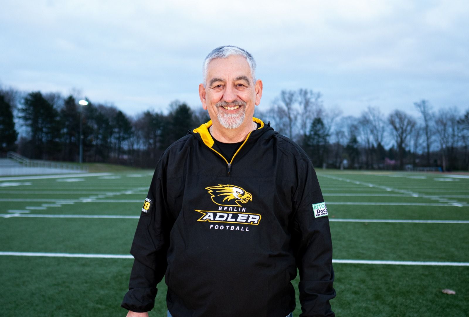 Image - Bewusstloser Busfahrer: Schutzengel stehen den Berlin Adlern bei