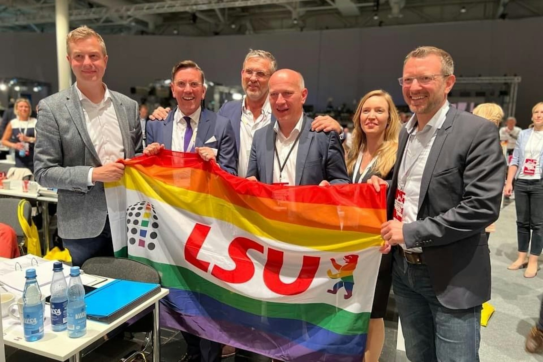 1998 wurde die LSU in Berlin gegründet. Der LSU-Landesverband Berlin feiert den Erfolg. Mit dabei der Berliner CDU-Generalsekretär Stefan Evers, LSU-Vorsitzender Mario Röllig,  CDU-Fraktionsvorsitzender Kai Wegener und die Bundestagsabgeordneten Ottilie Klein und Jan-Marco Luczak.&nbsp;