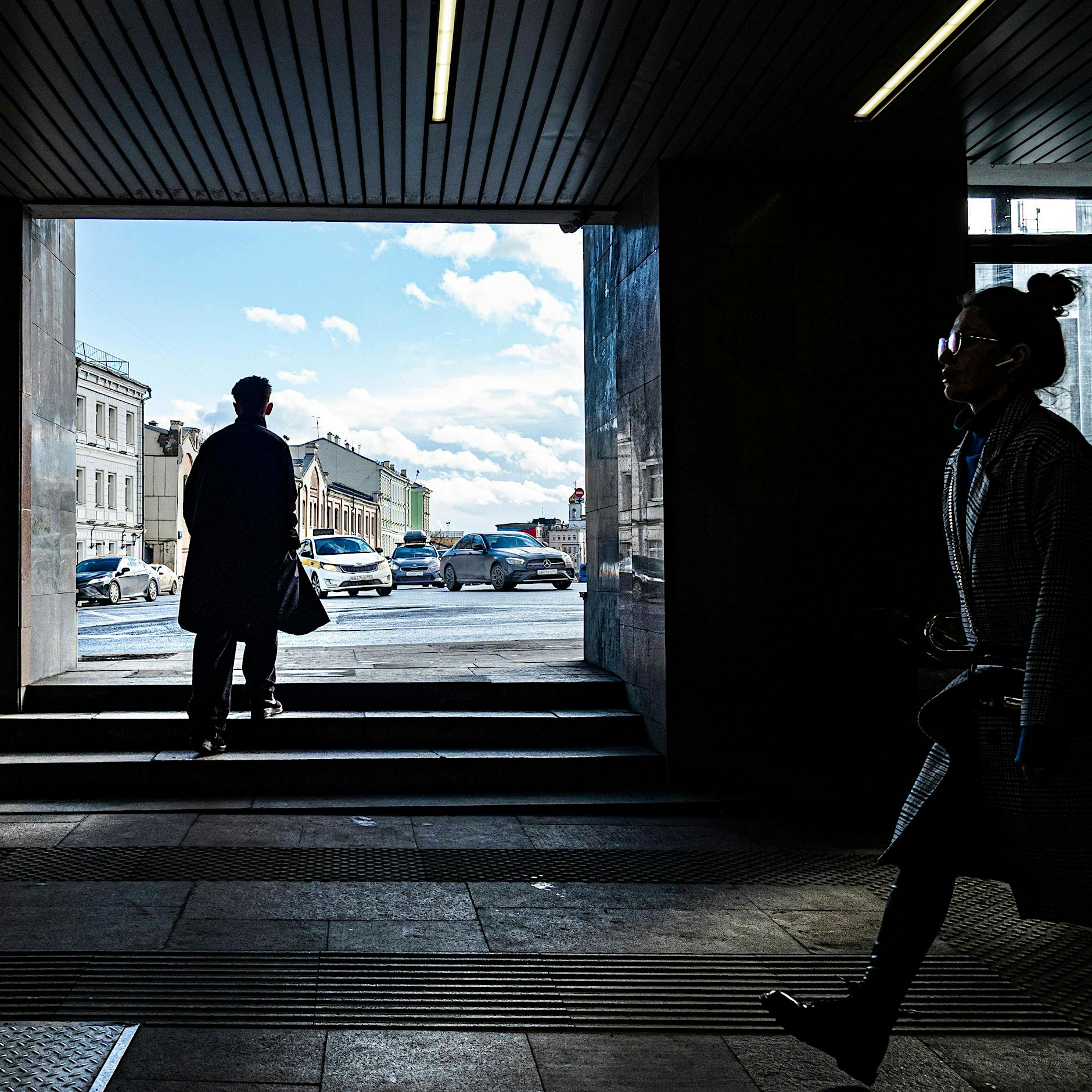 Westliche Sanktionen: Russlands Staatshaushalt schrumpft – selbst bei Öl und Gas