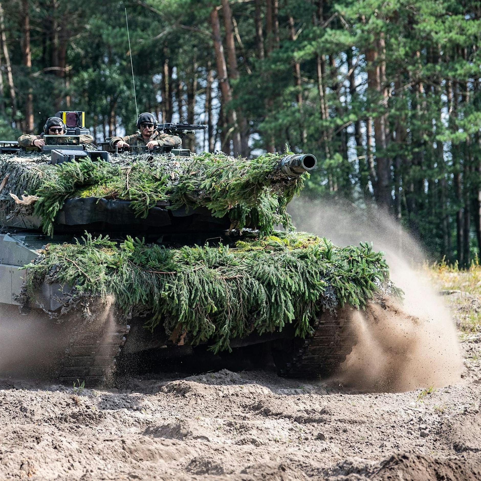 Panzer für die Ukraine: FDP und Grüne verstärken den Druck