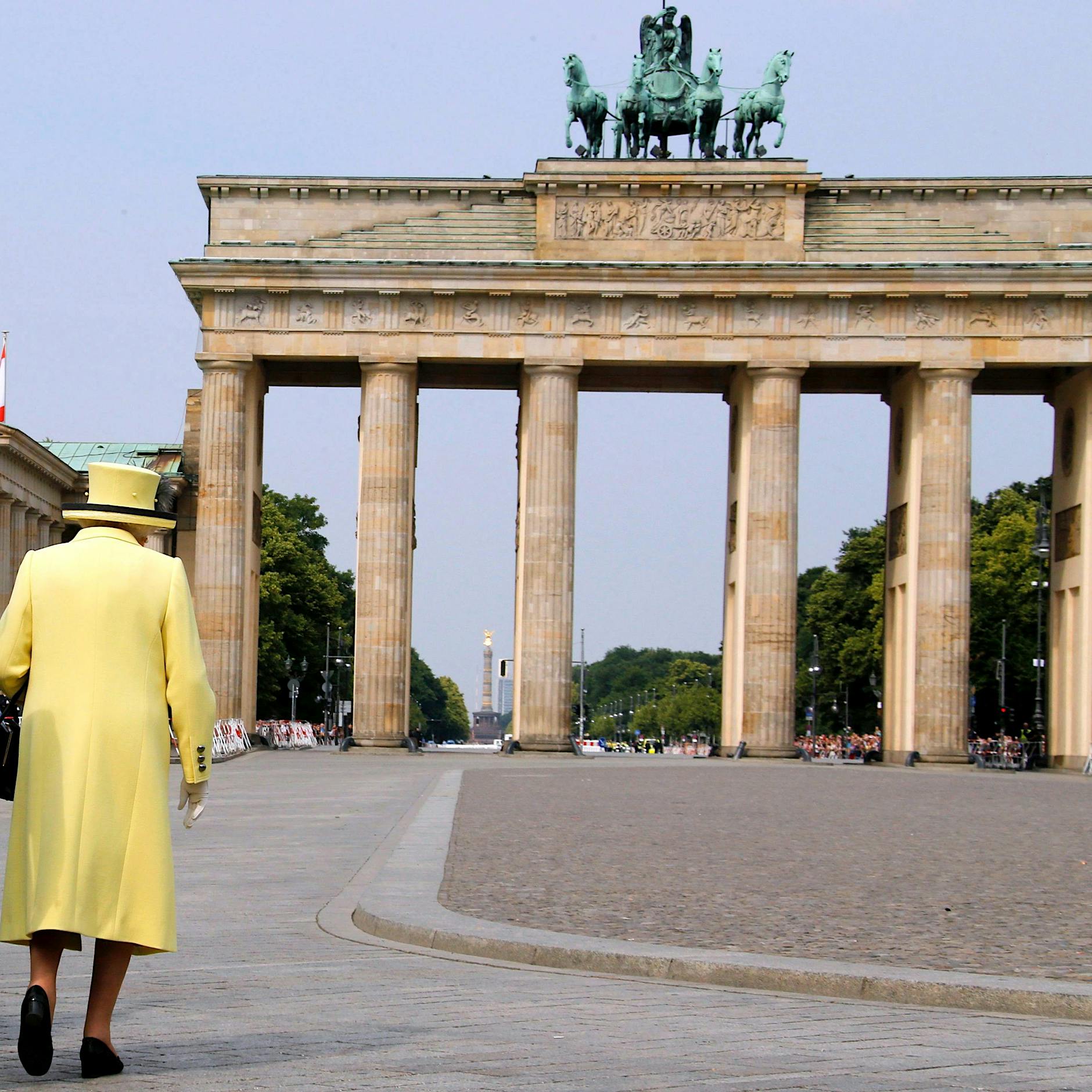 Geheimnisse der Queen: Wie sie ihren Briten den deutschen Feind ans Herz legte