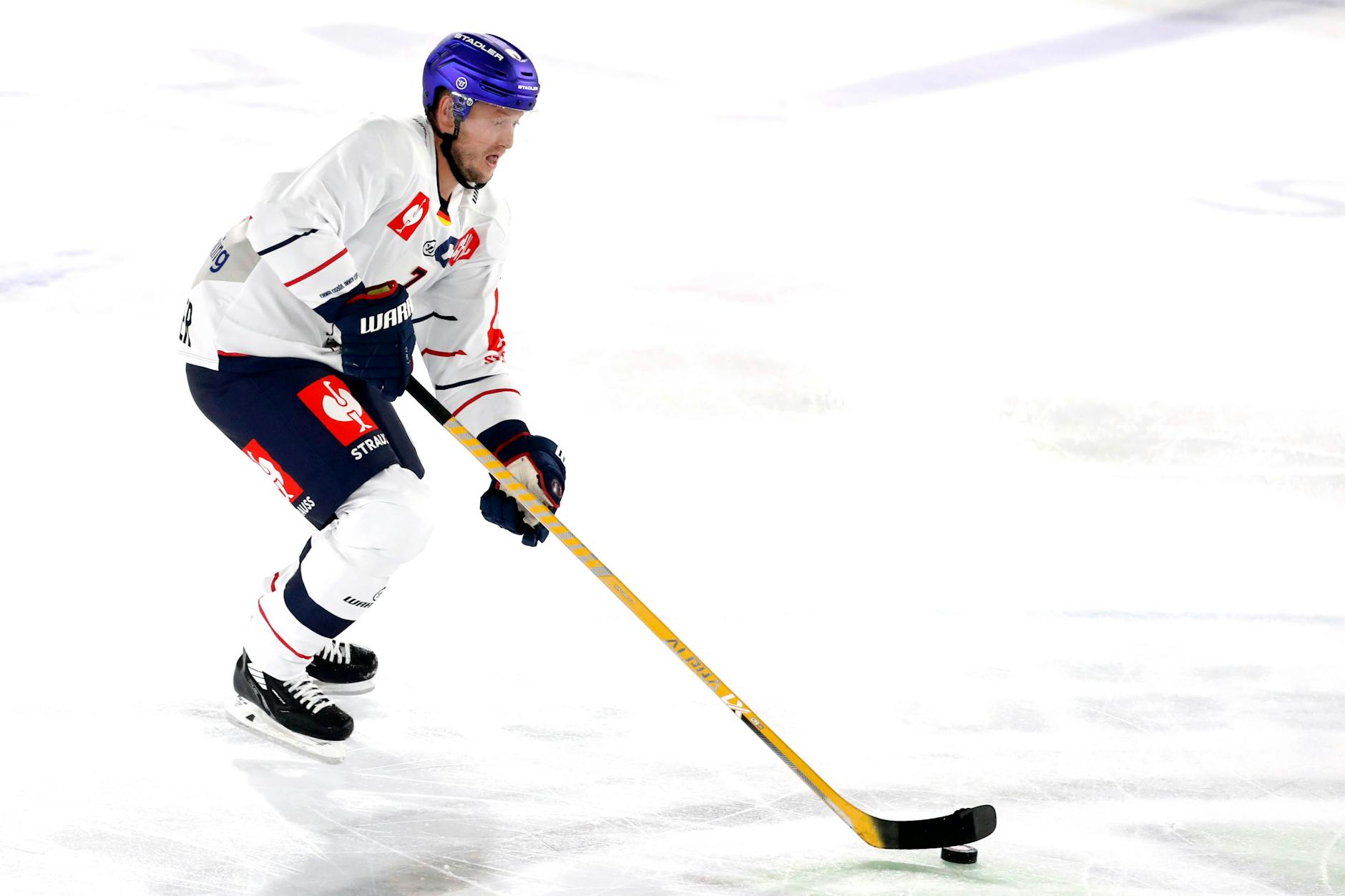 Kapitän Frank Hördler kann in dieser Saison sein 1000. Pflichtspiel für die Eisbären Berlin bestreiten.