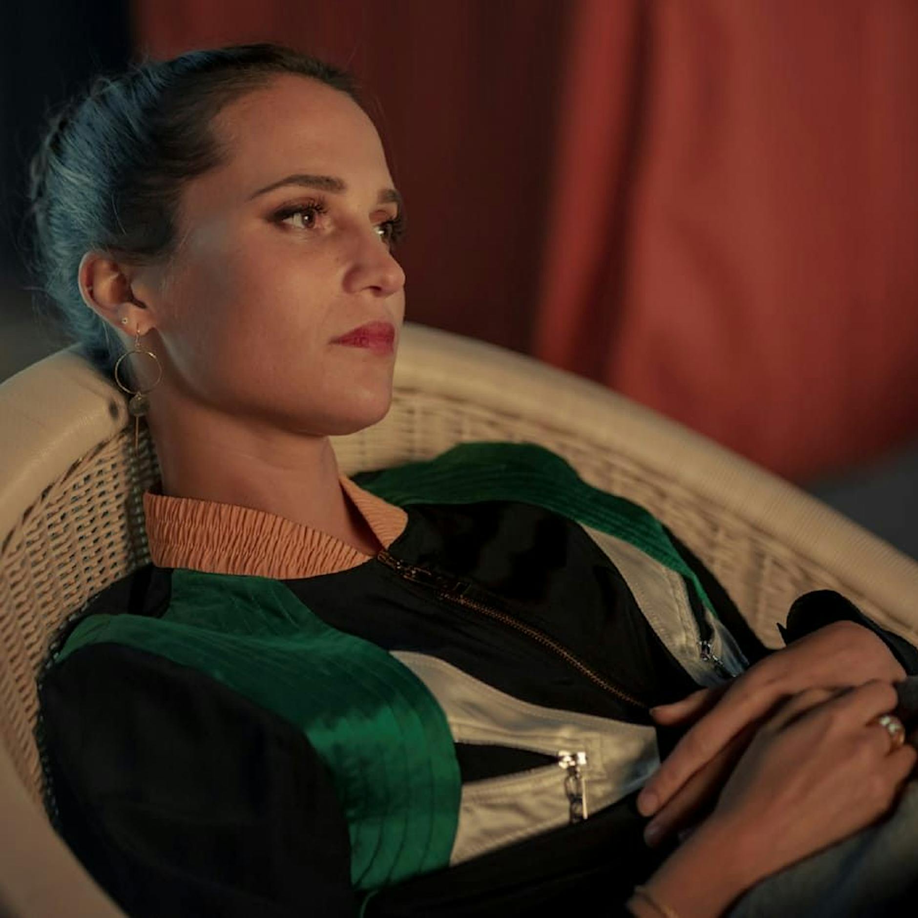 „Irma Vep“ auf Sky: Eine wundersame Zumutung von Serie