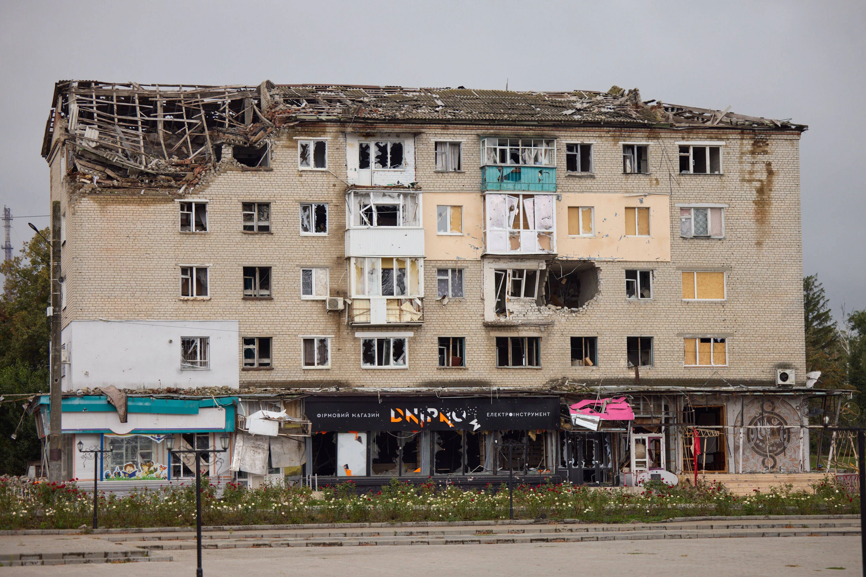 Ein zerstörtes Haus in Izyum, Region Charkiw, 14. September 2022