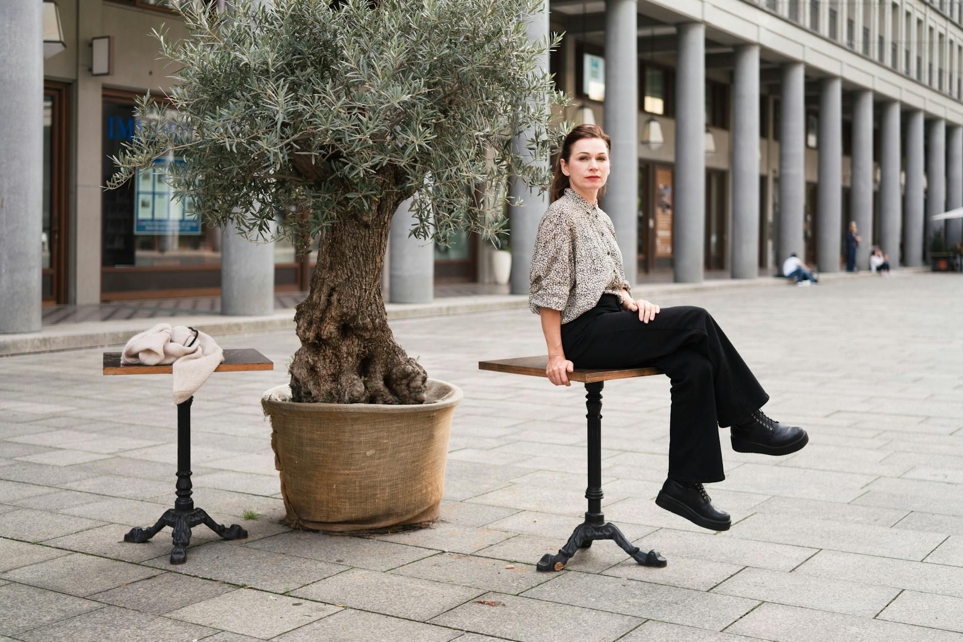 Nina G. arbeitet bei einem Bauplanungsunternehmen in Berlin. Weil sie selbst keine Wohnung fand, hat sie ein winziges Haus in Berlin-Köpenick gekauft.