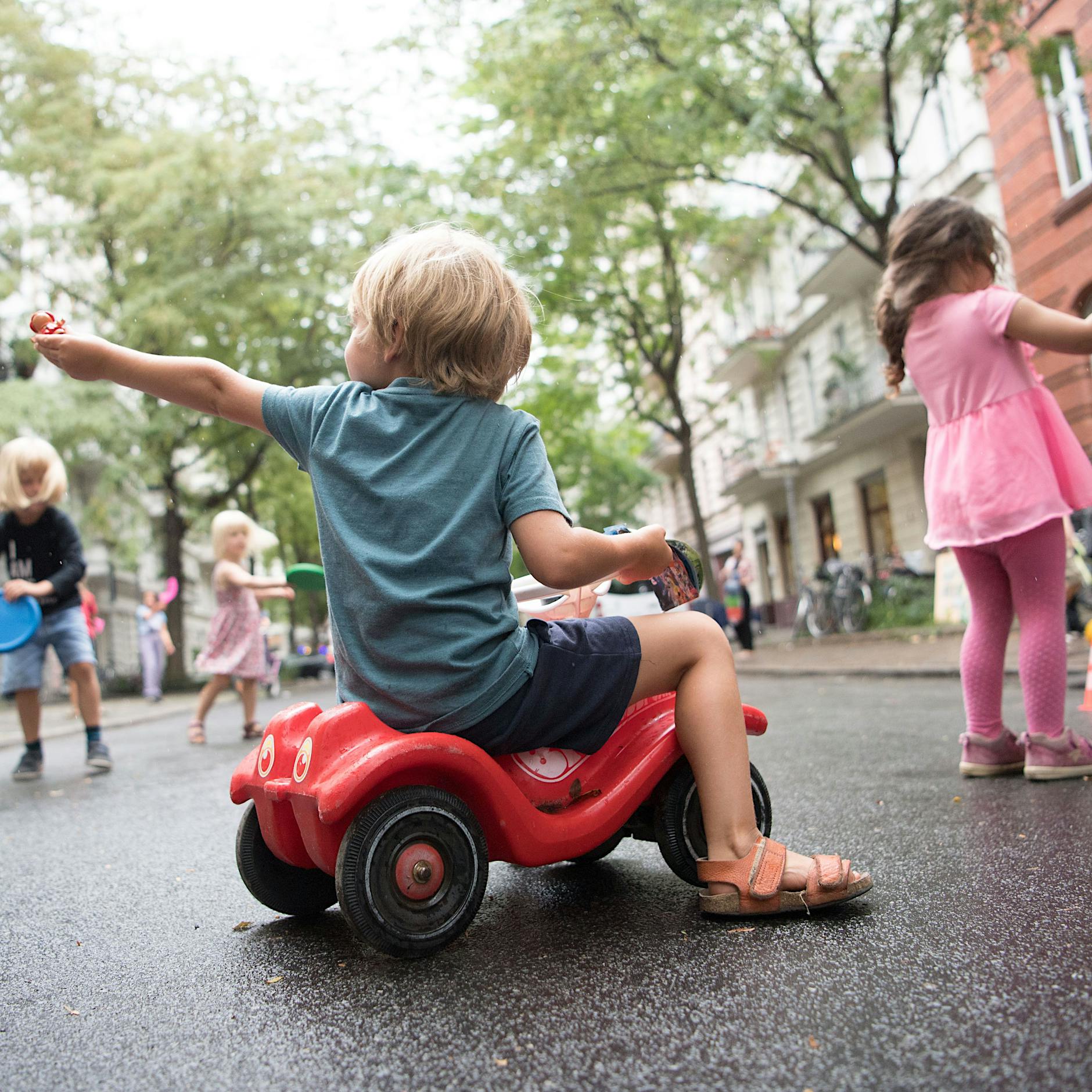 Autofreier Tag in Berlin: Diese Straßen werden zu Spielstraßen