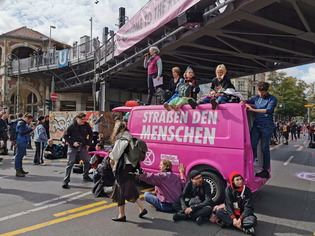 Berlin: Extinction Rebellion plant heute weitere Aktionen