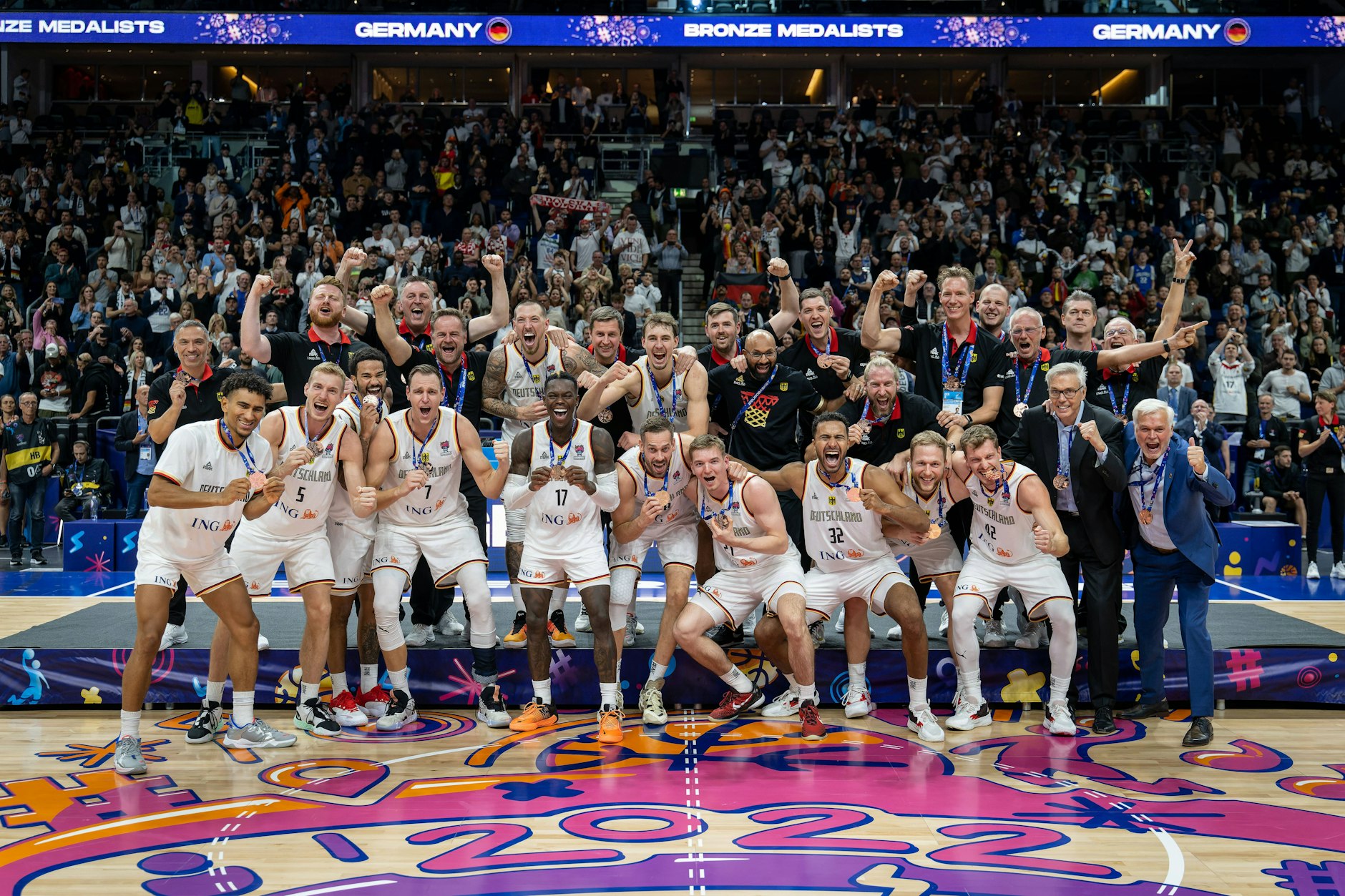 Die deutschen Basketballer gewinnen gegen Polen die Bronzemedaille.&nbsp;