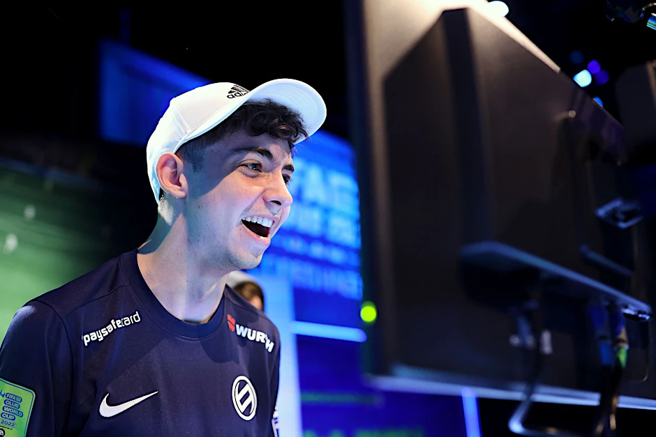 Fifa-Profi DullenMIKE spielt bei der Club-WM letztmals für NEO. Das Team steht im Achtelfinale.  