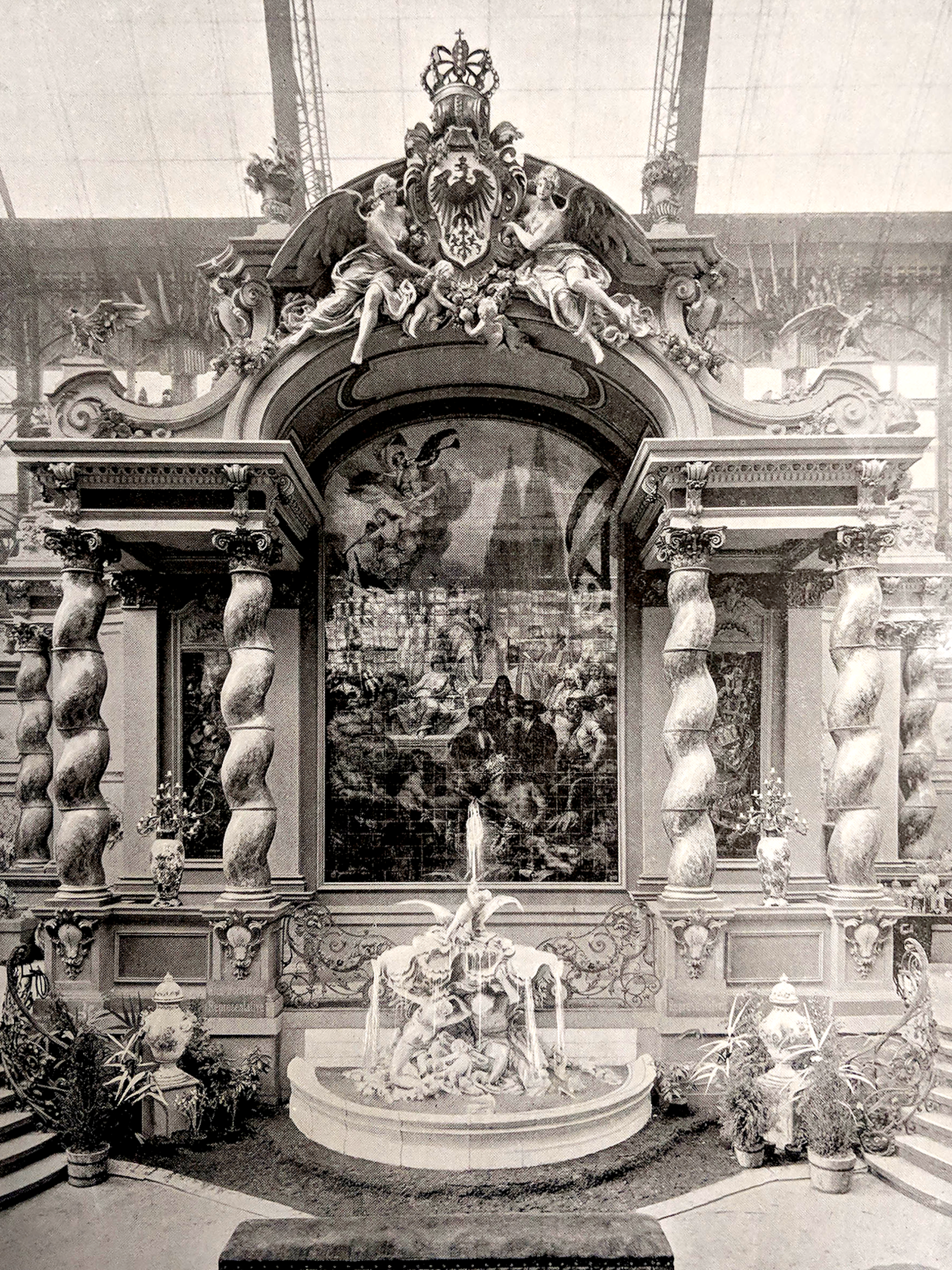 Wie ein Altar: das Porzellanbild bei der Weltausstellung in Chicago 1893. 