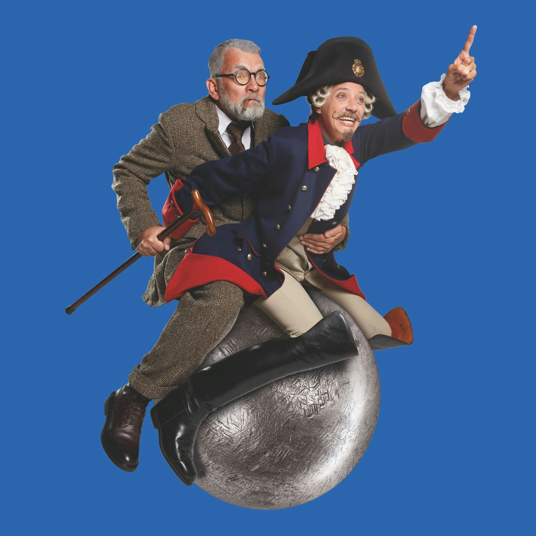 Der Ritt auf der Kanonenkugel: Matthias Freihof im Theaterstück „Münchhausen oder Freuds letzte Reise“, den Lügenbaron spielt Jytte-Merle Böhrnsen.&nbsp;