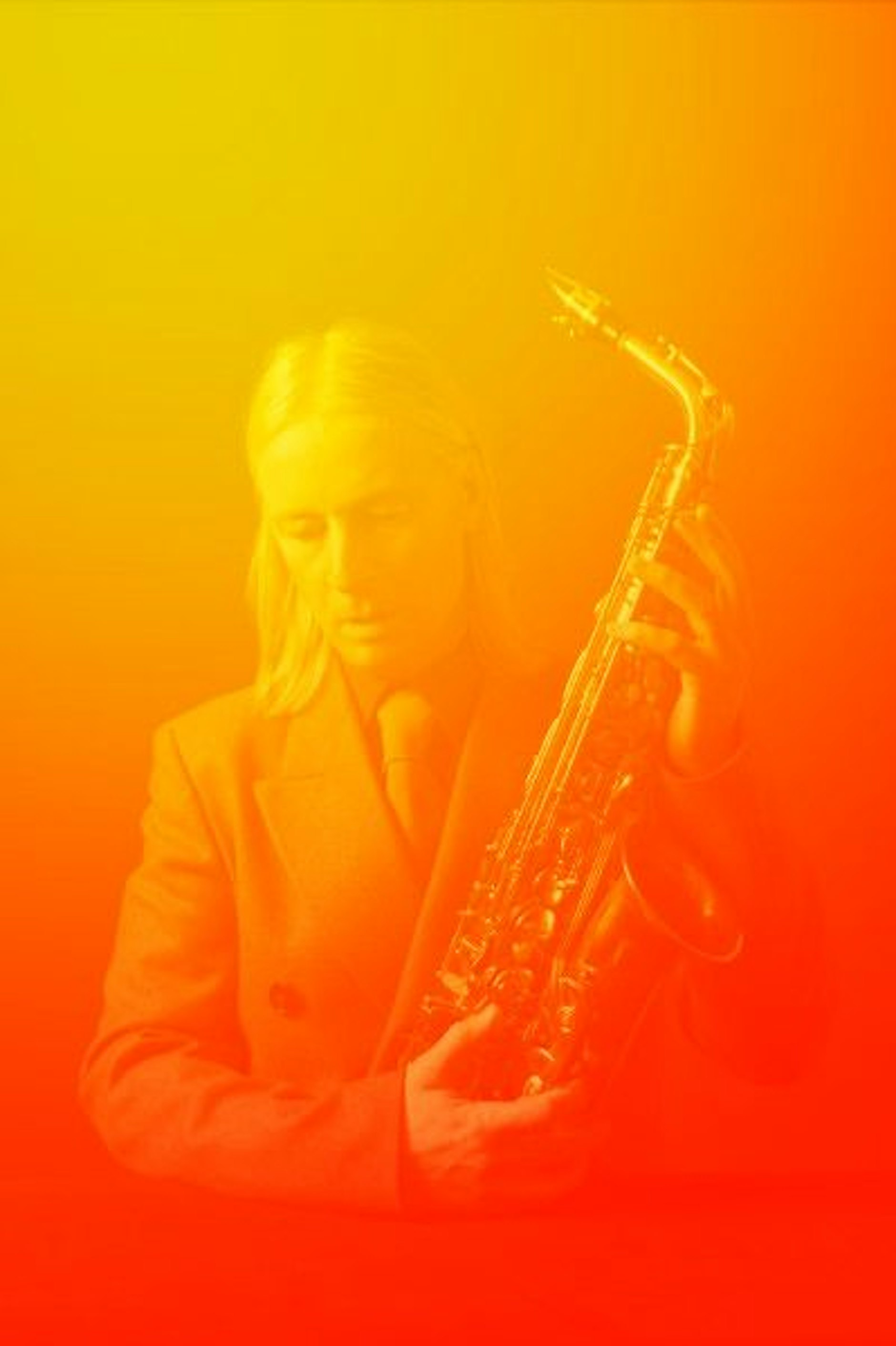 Gel im Haar, Anzug, Krawatte: DJ Hell ist inzwischen zur Kunstfigur geworden.