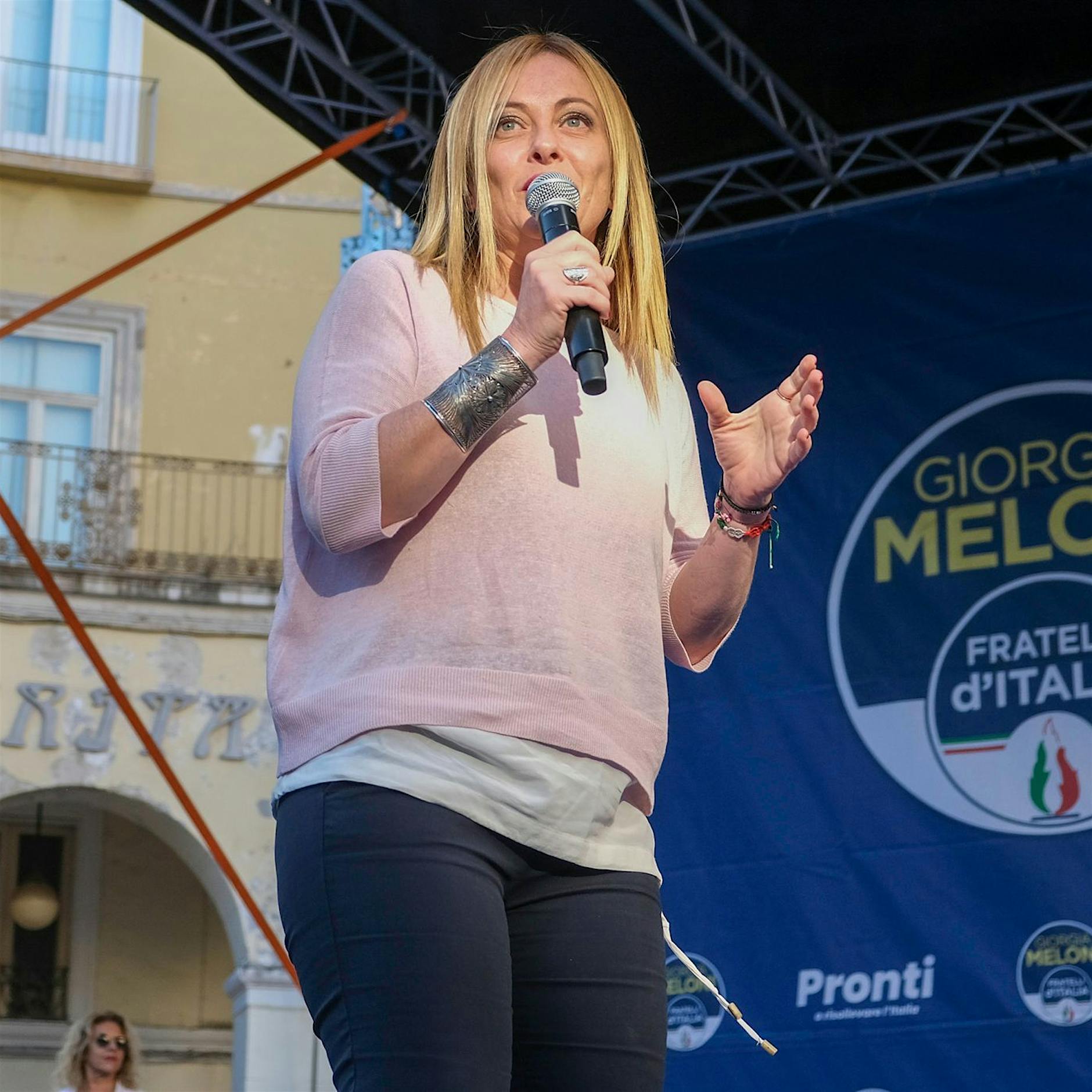 Rechtspopulistin Meloni: Signal oder Sorge für Frauen?