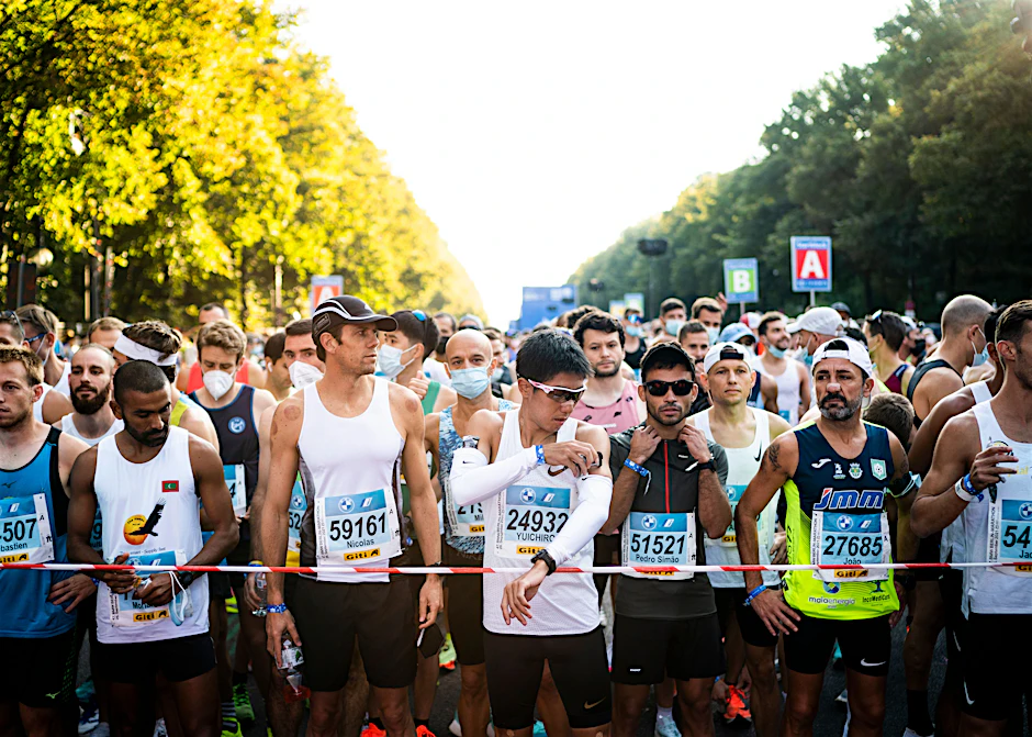 Berlin als großer Sportplatz: Einmal im Jahr treffen sich die Marathonläufer und -läuferinnen in Berlin zum großen Schaulaufen.