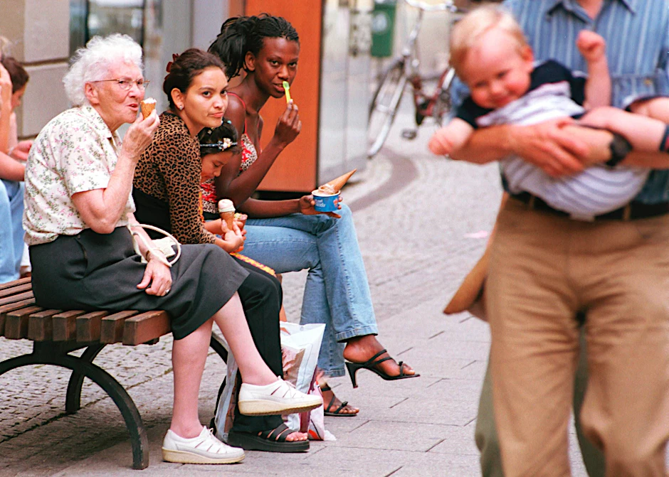 Jung und alt gemeinsam – nur so kann es gehen.