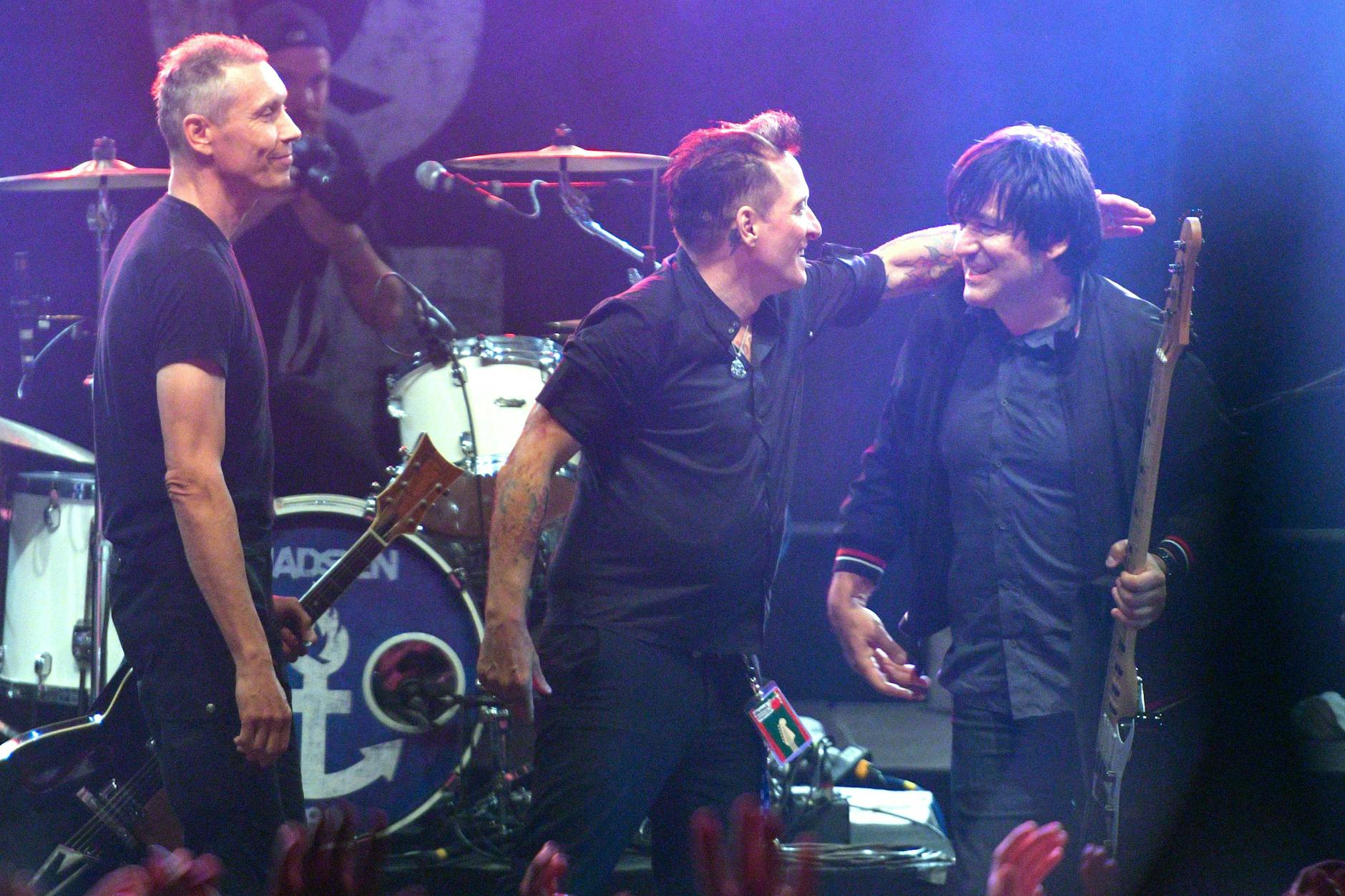 Die Berliner Punkrock-Band Die Ärzte: Farin Urlaub (v. l.), Bela B. und Rod Gonzales feiern 40-jähriges Band-Bestehen.