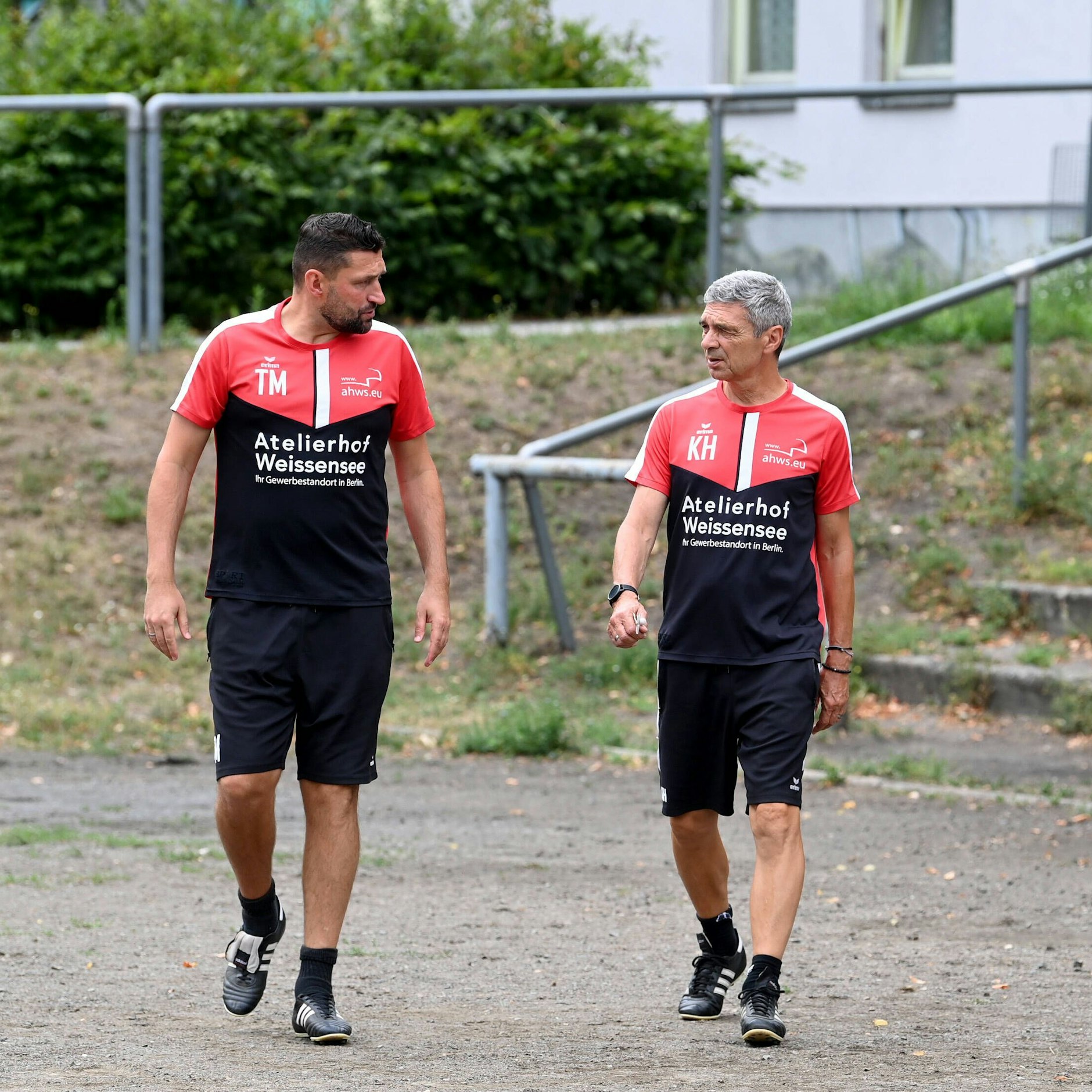Torsten Mattuschka und Karsten Heine versuchen die VSG Altglienicke nach oben zu bringen.