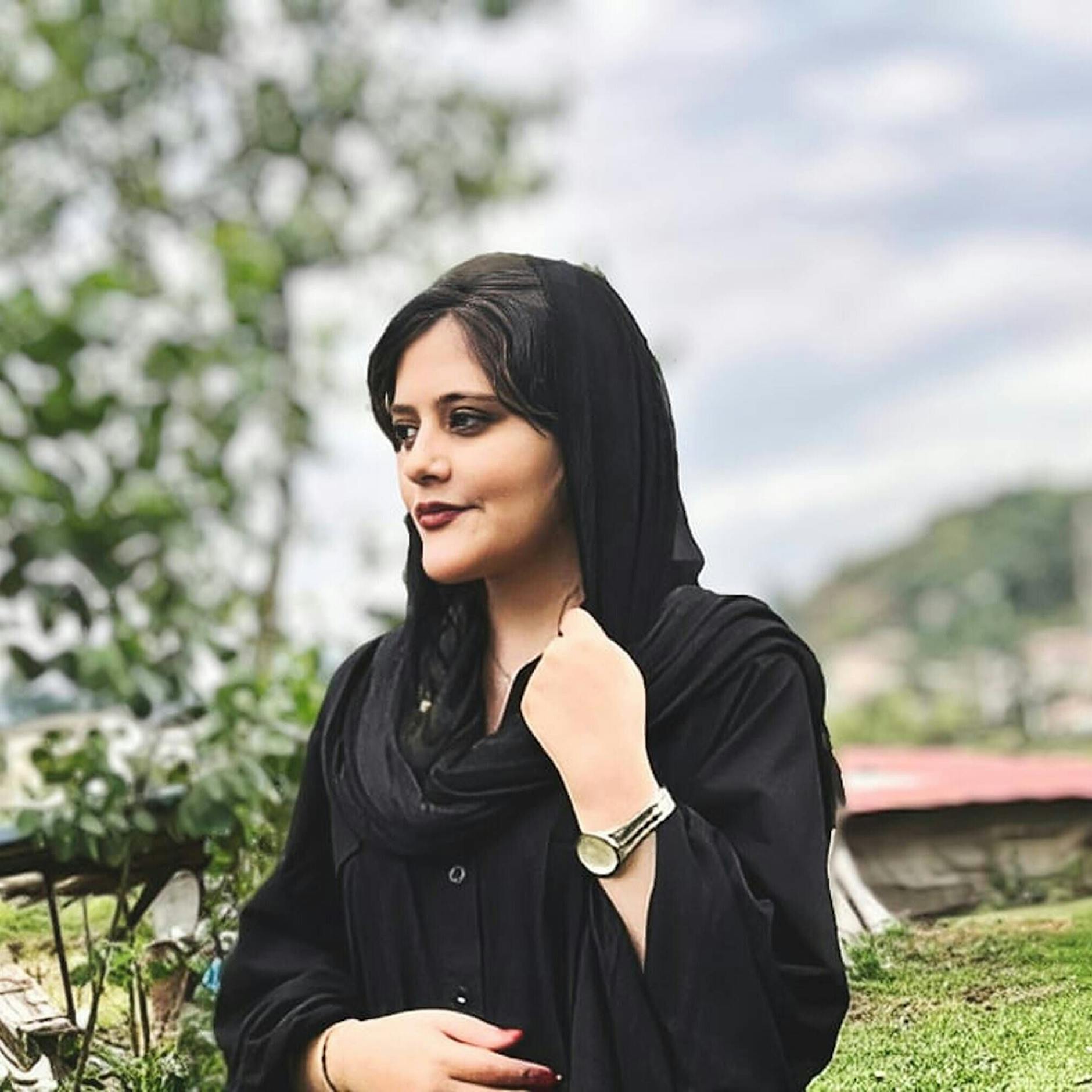 Wutproteste im Iran: Bringt der Tod der jungen Mahsa Amini das Regime in Teheran zu Fall?