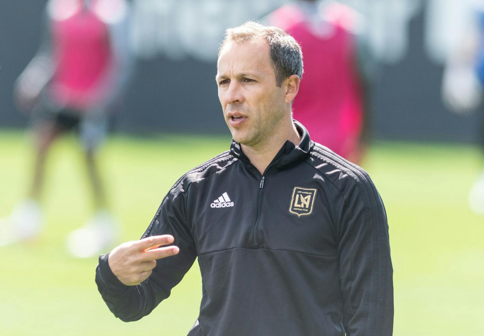 ARCHIV - Schwärmt von den Fähigkeiten des ausgemusterten Wolfsburg-Angreifers Max Kruse: Steven Cherundolo, Trainer von Los Angeles FC.