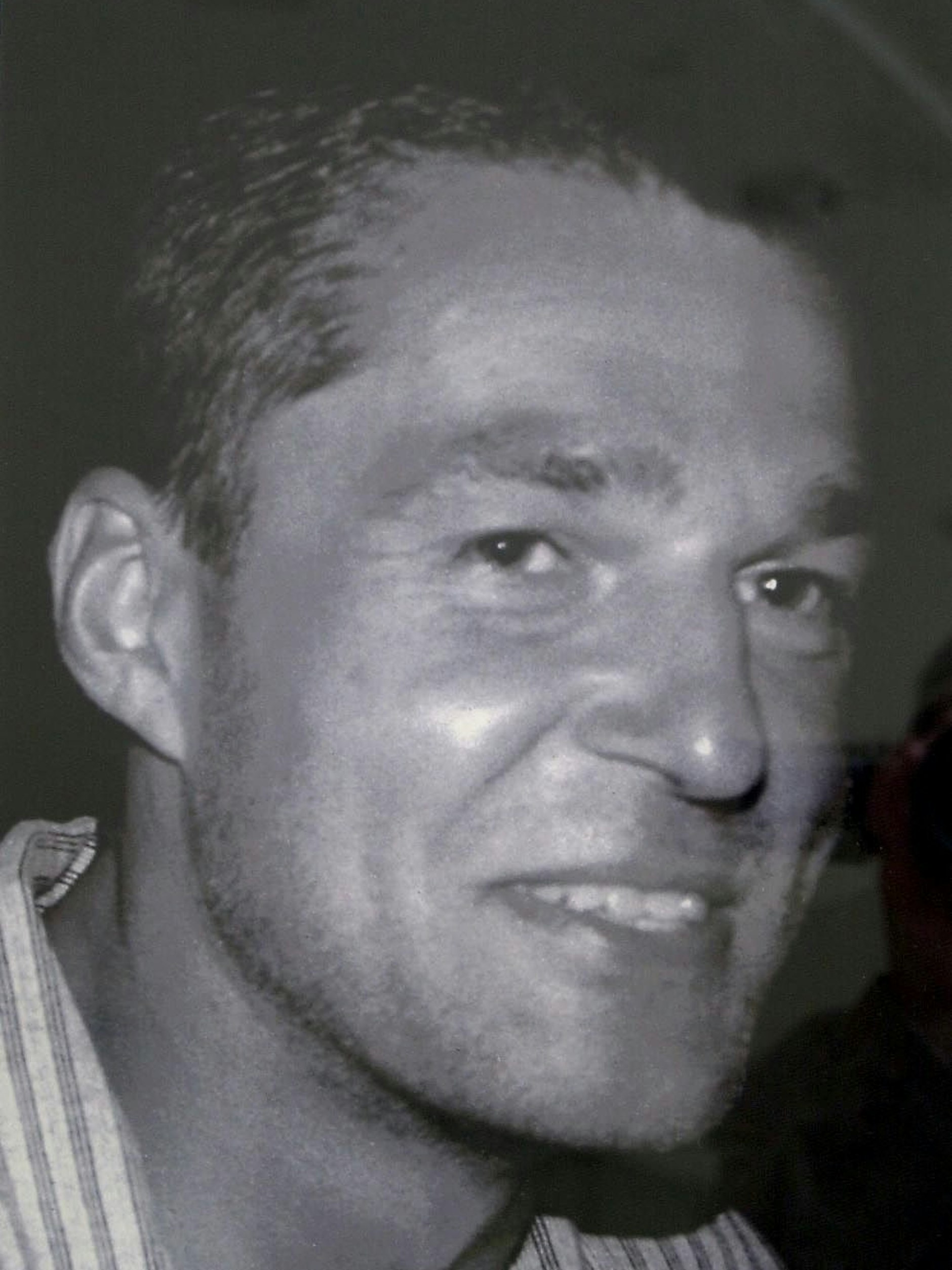 2003 wird der SEK-Mann Roland Krüger von dem Mitglied eines libanesischen Clans erschossen.